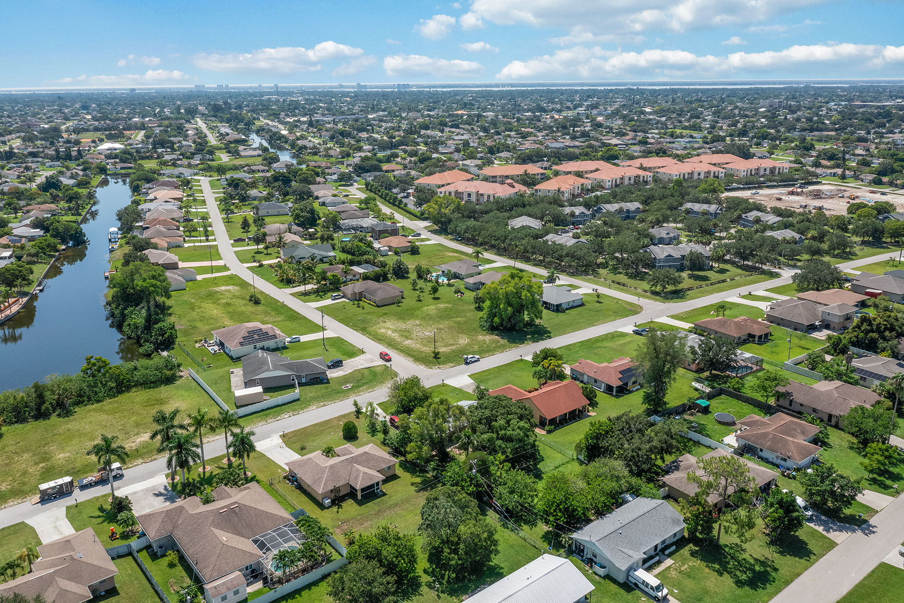 218 NE 10th Place