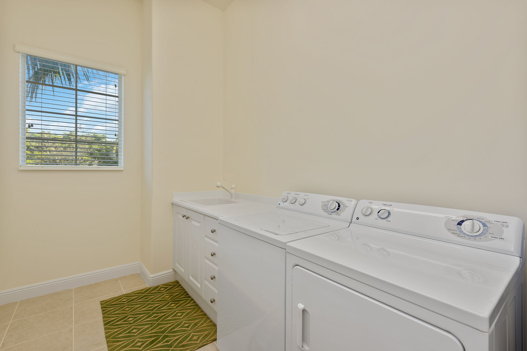 3035 Marengo Court , 204