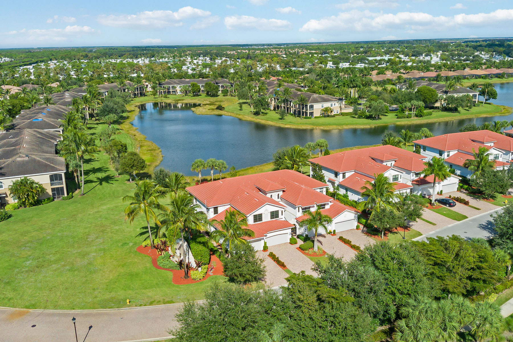 3149 Aviamar Circle , 101