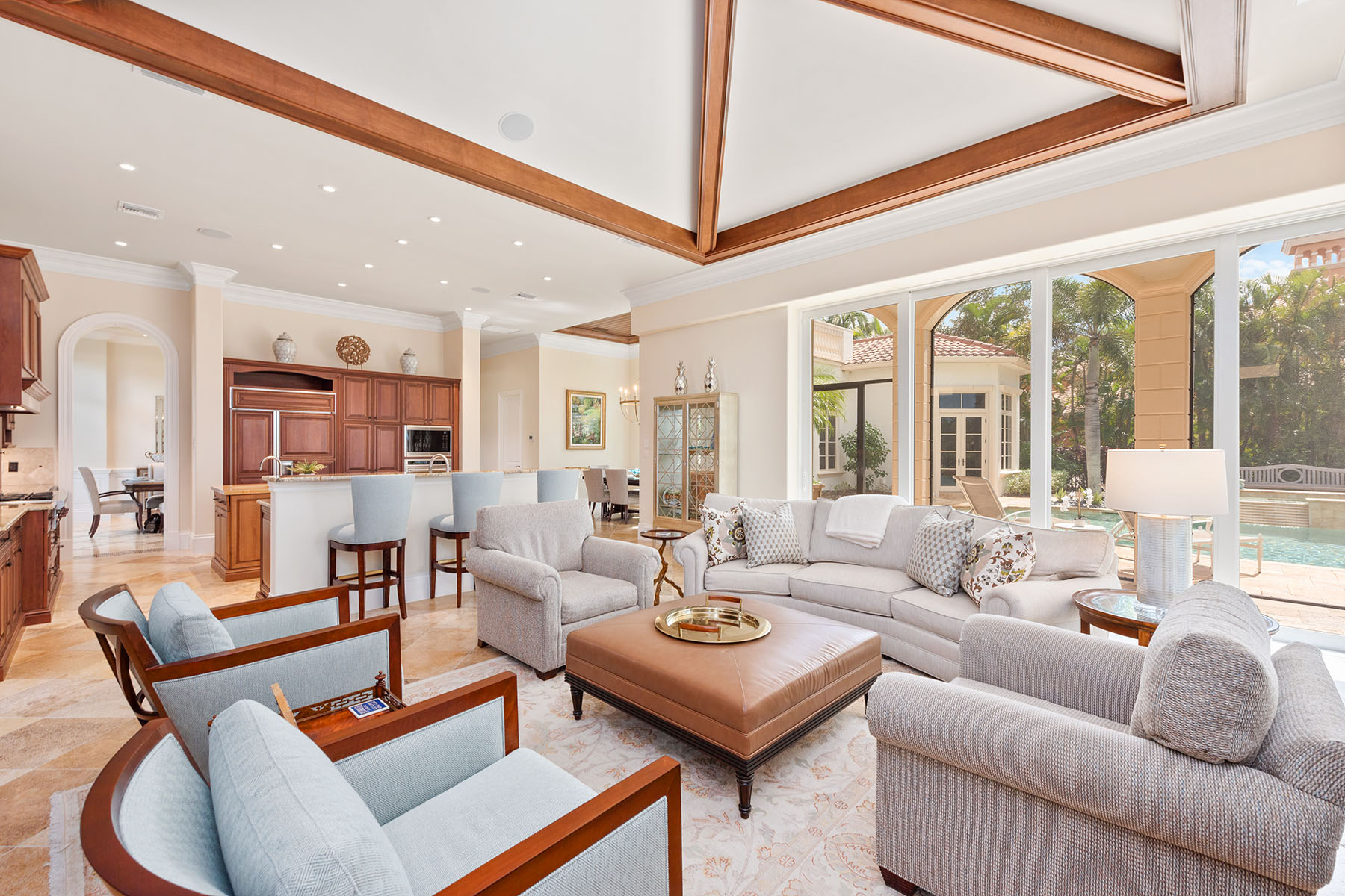 3855 Isla Del Sol Way