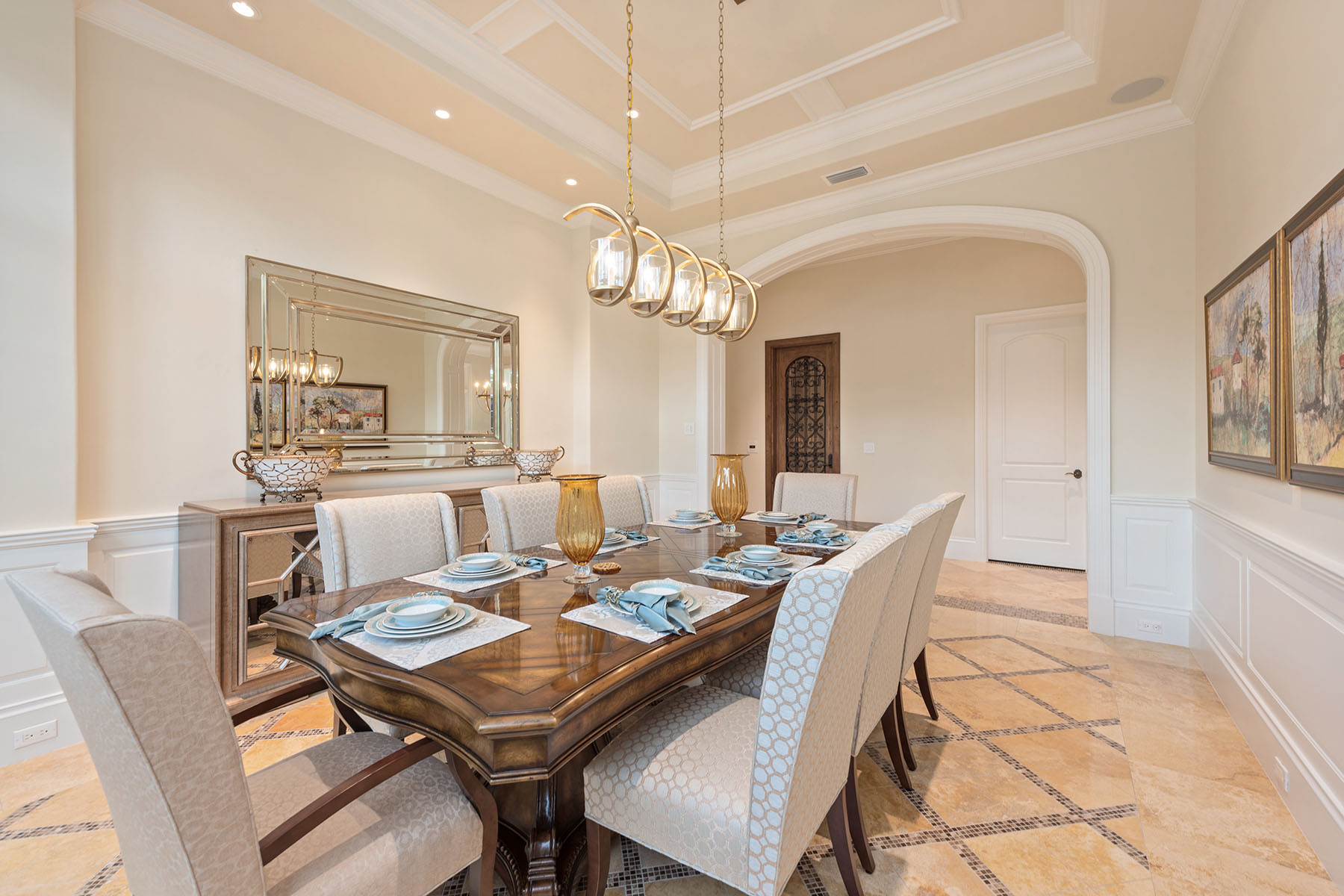 3855 Isla Del Sol Way