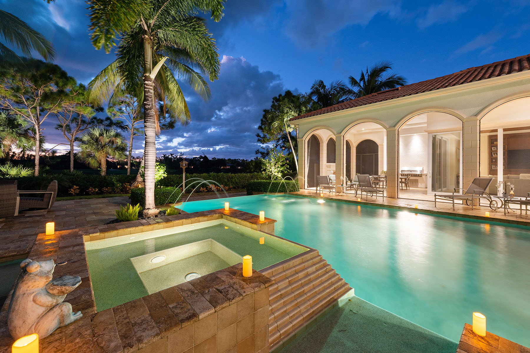 3855 Isla Del Sol Way