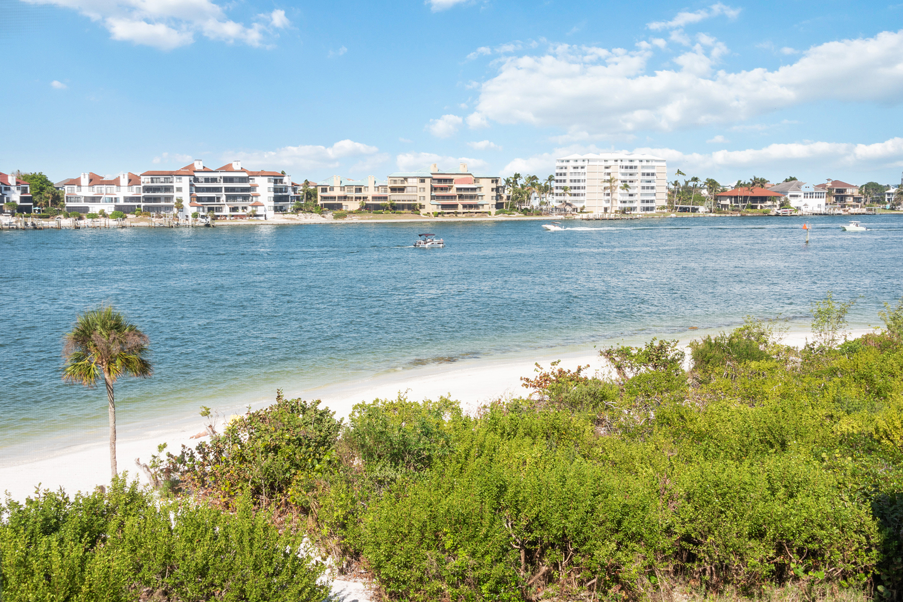 6000 Royal Marco Way , 451