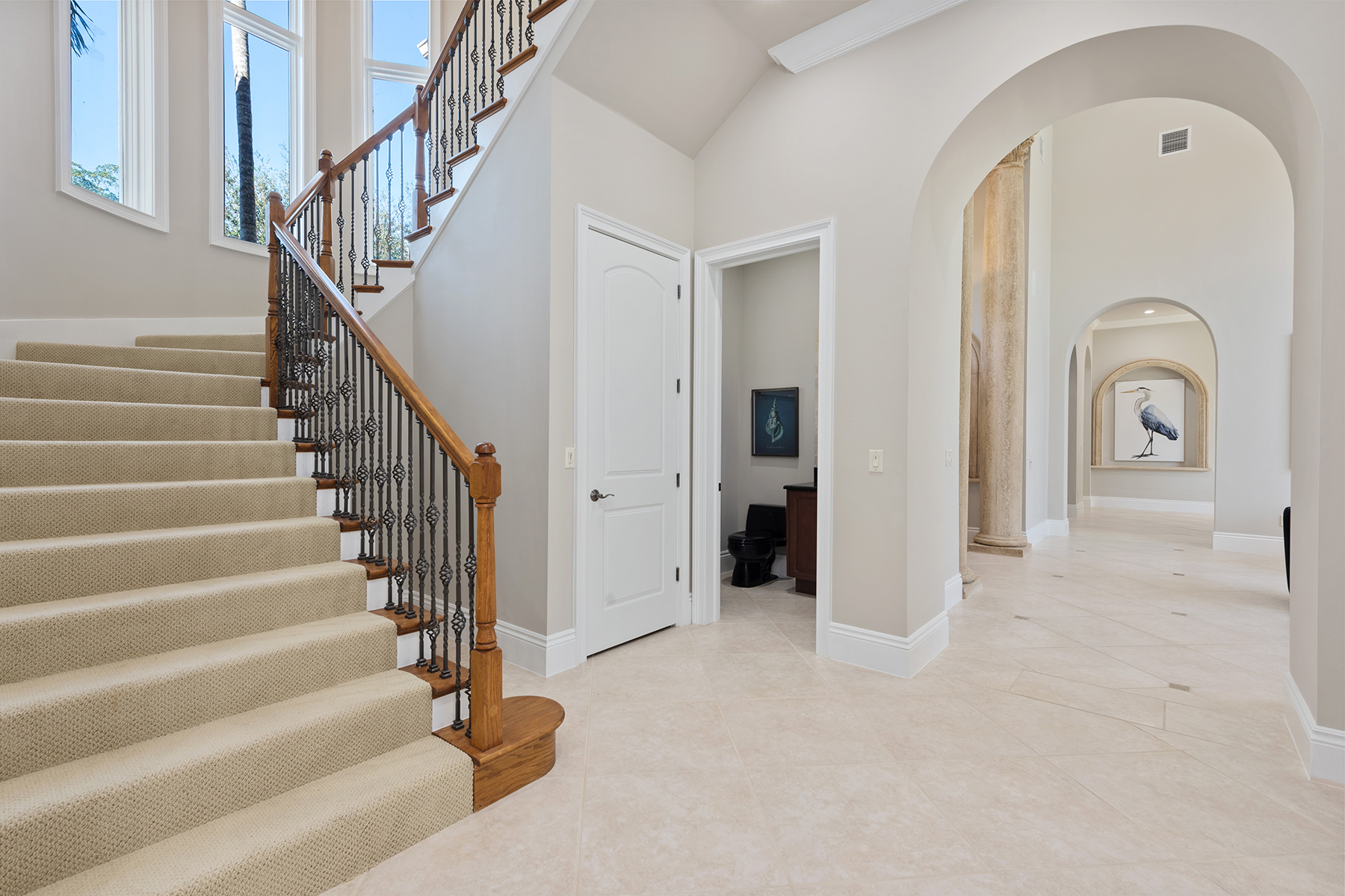 3856 Isla Del Sol Way