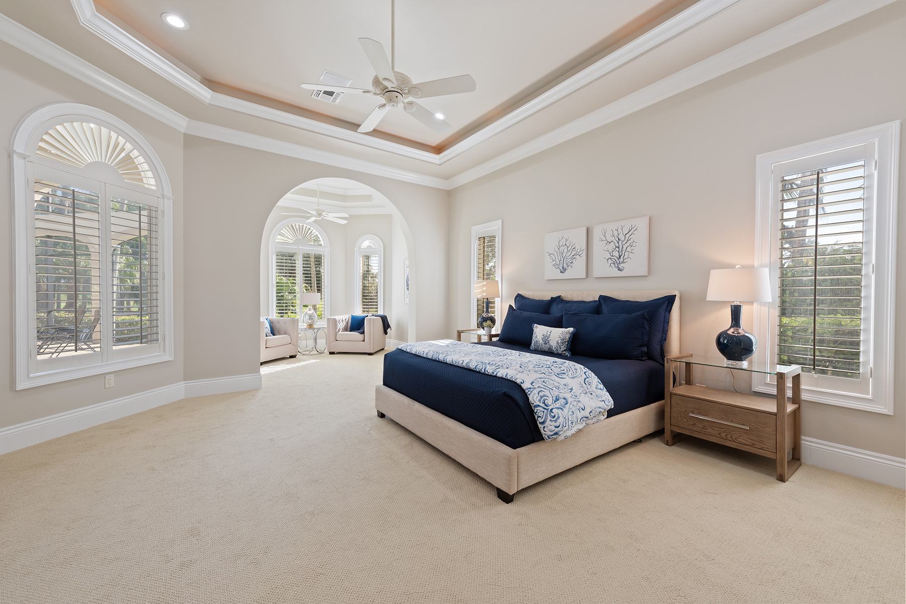 3856 Isla Del Sol Way