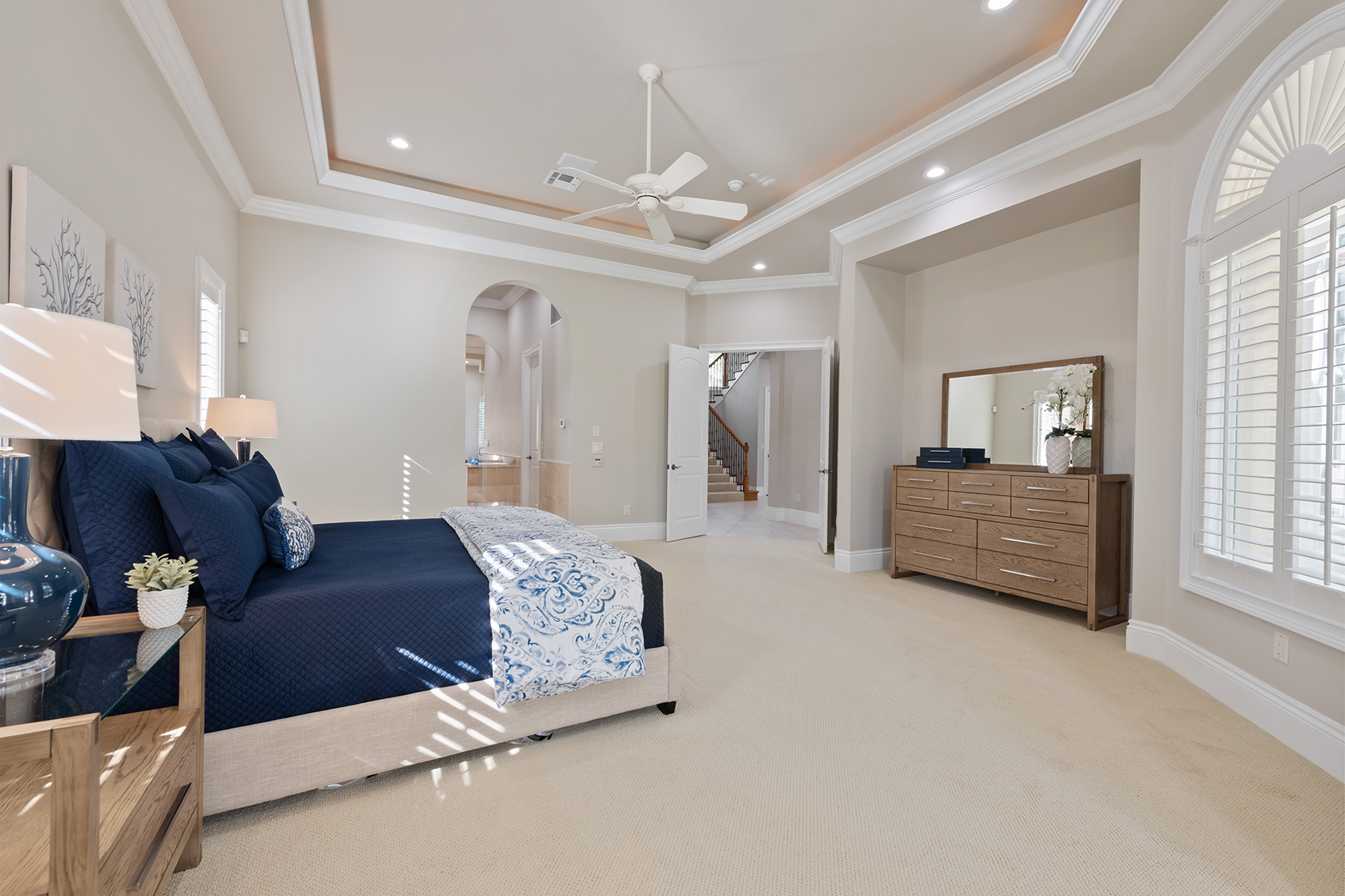 3856 Isla Del Sol Way