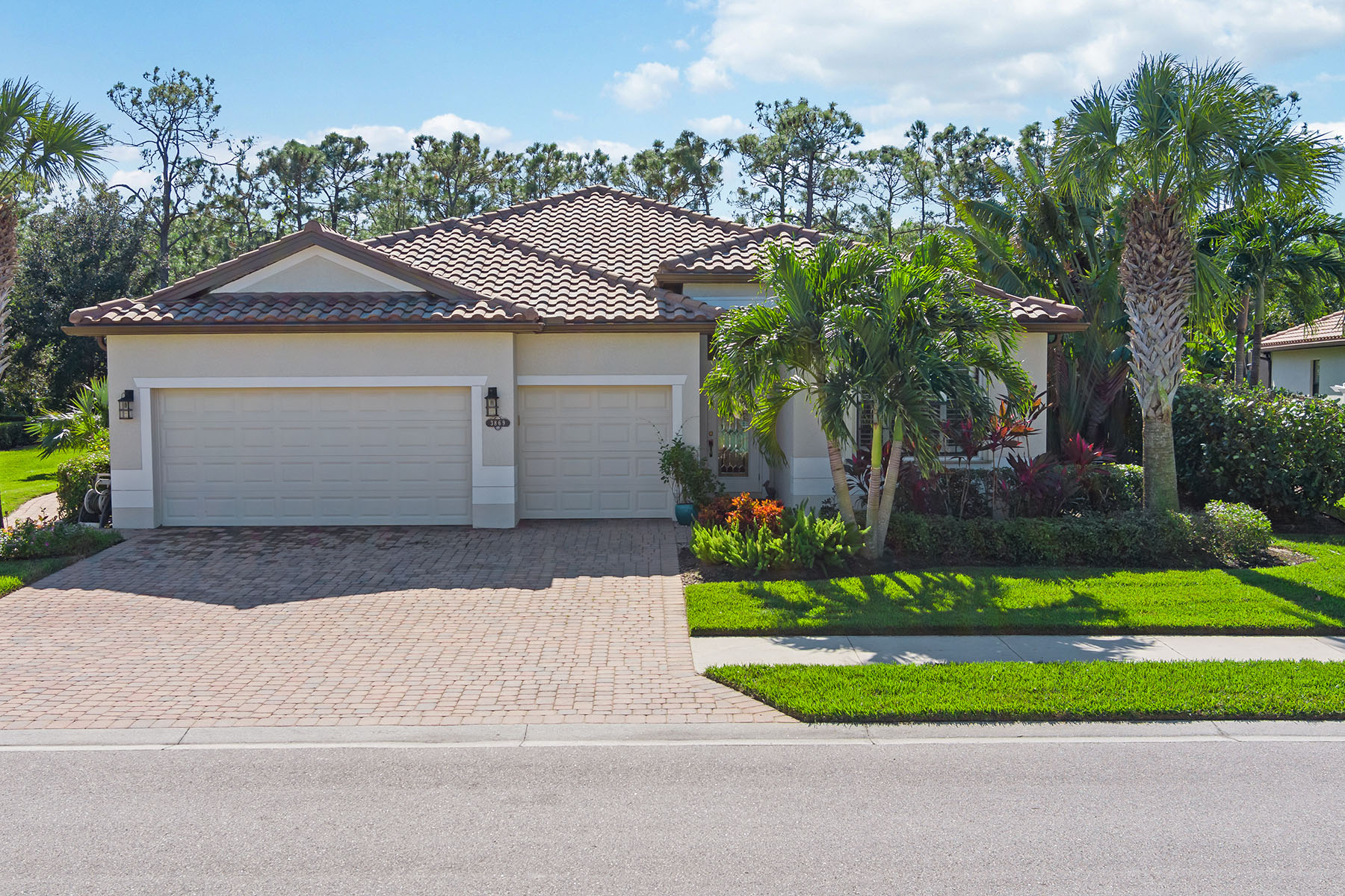 3869 Treasure Cove Circle