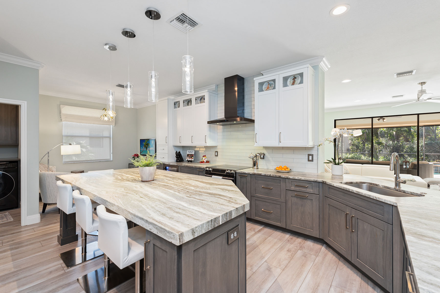 3869 Treasure Cove Circle