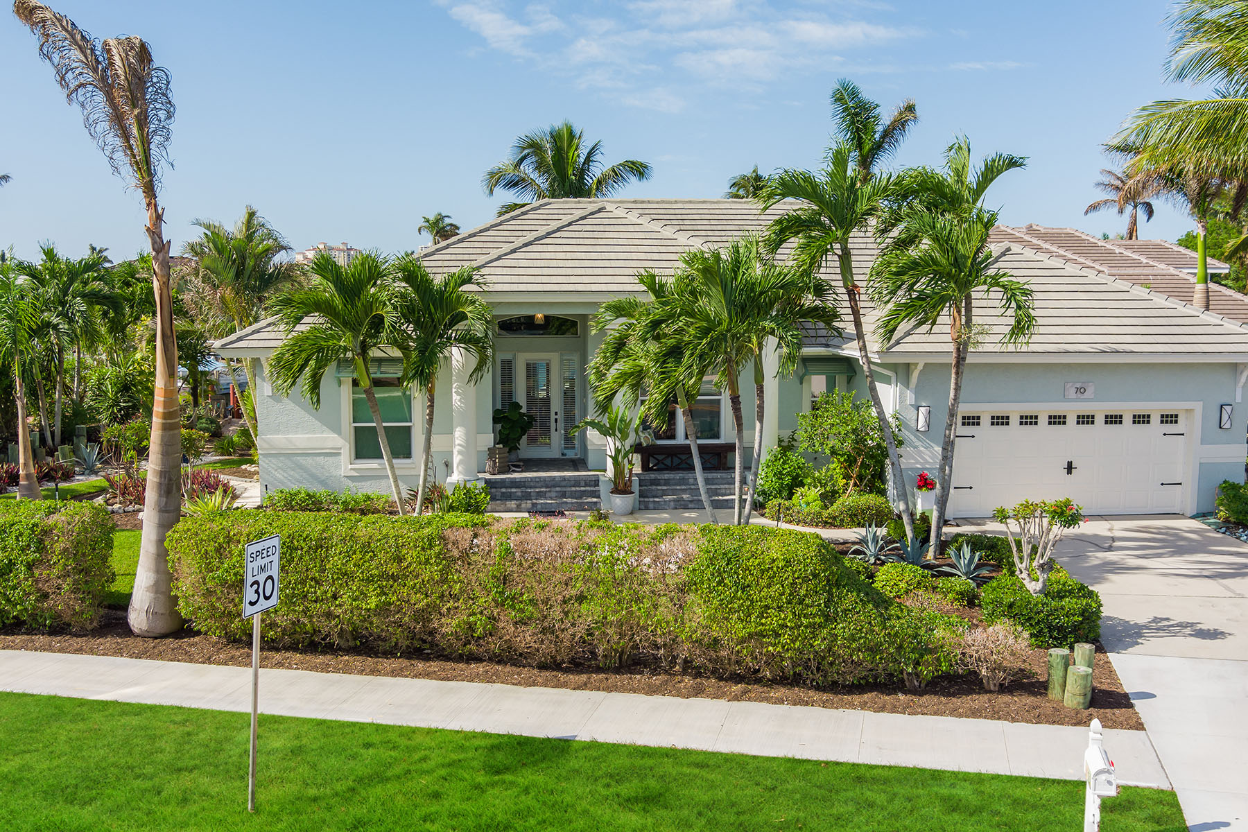 70 S Heathwood Drive