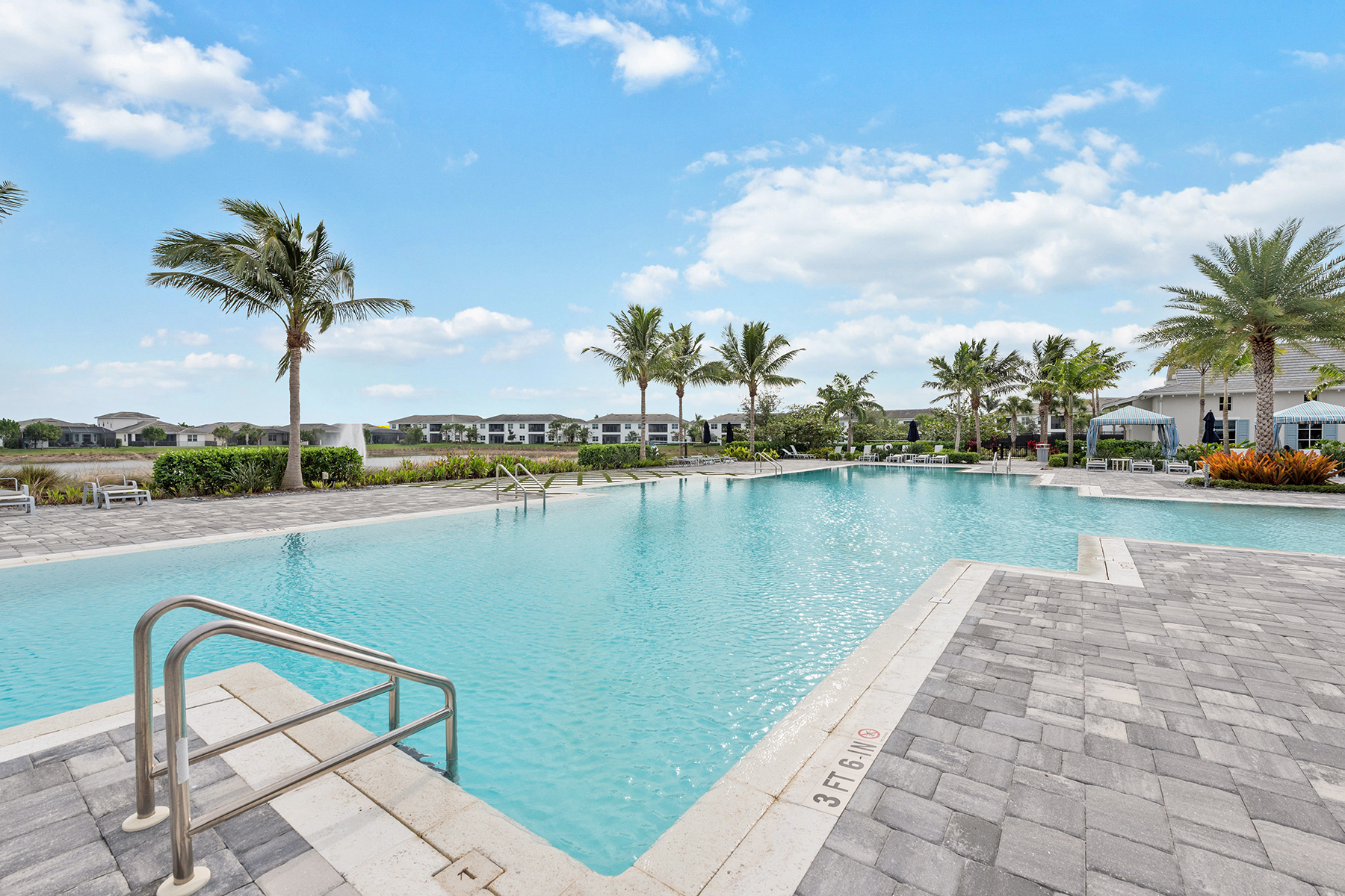 8936 Saint Lucia Drive , 101