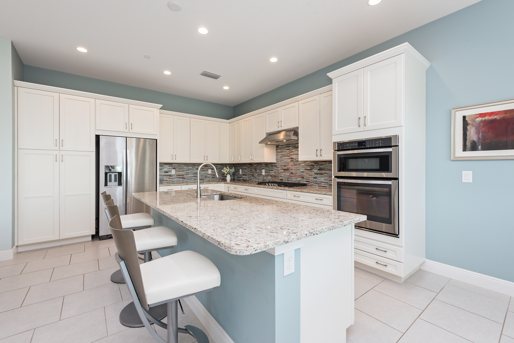 8936 Saint Lucia Drive , 101