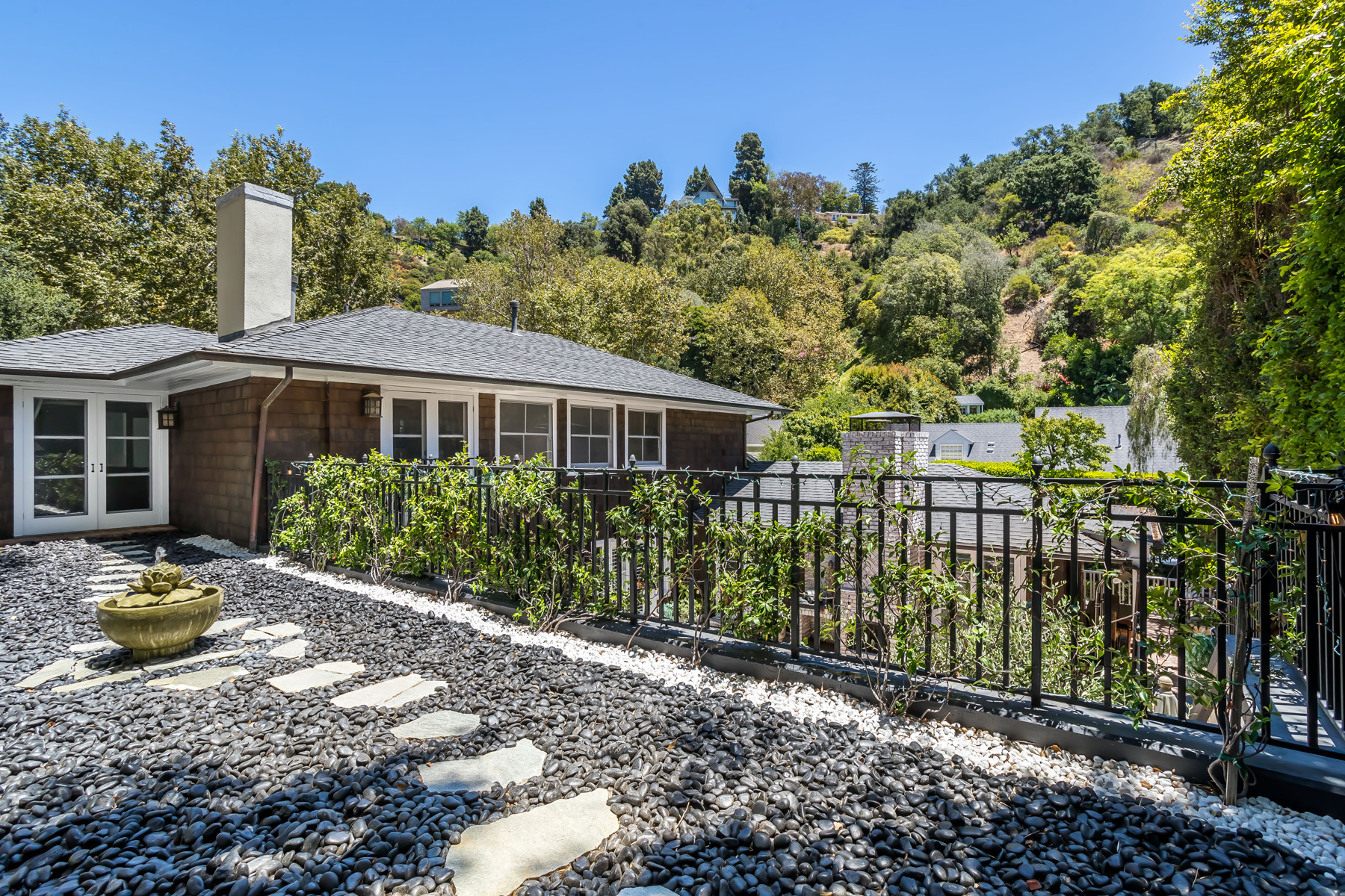 919 Chantilly Road