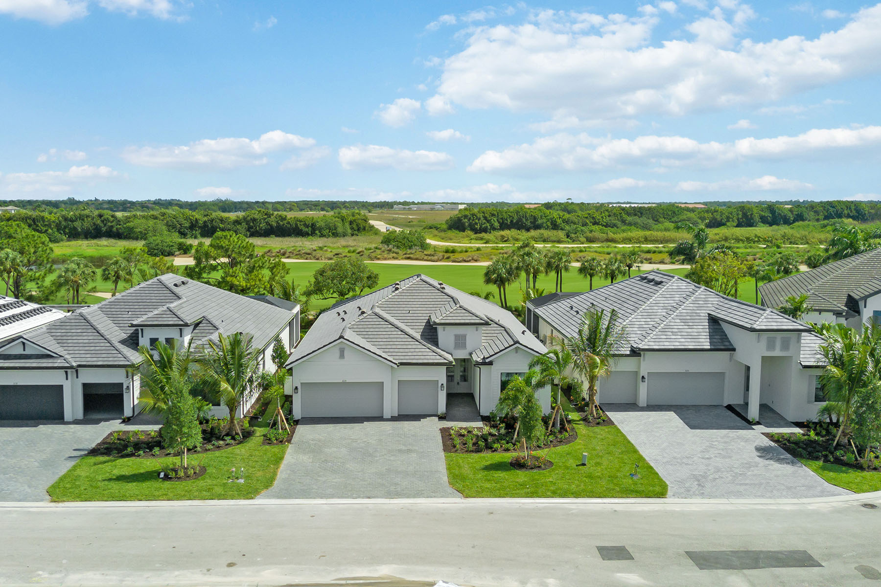3135 Heather Glen Court