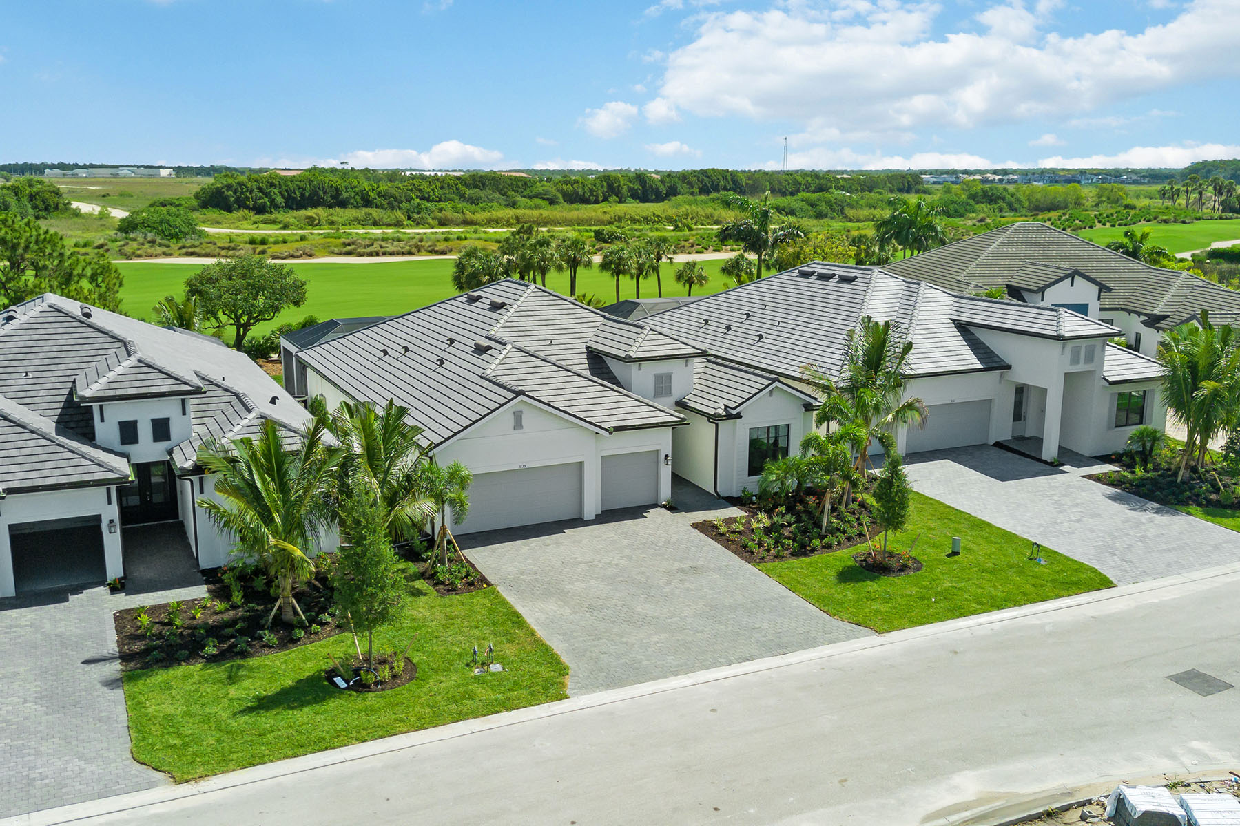 3135 Heather Glen Court