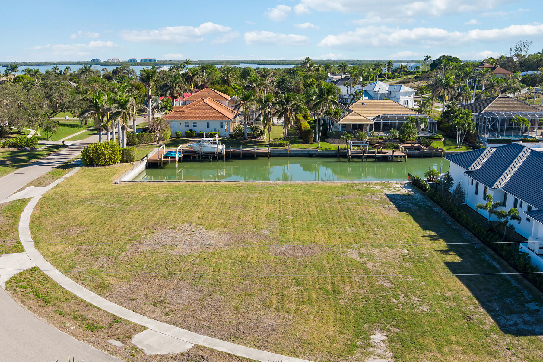 931 E Inlet Drive