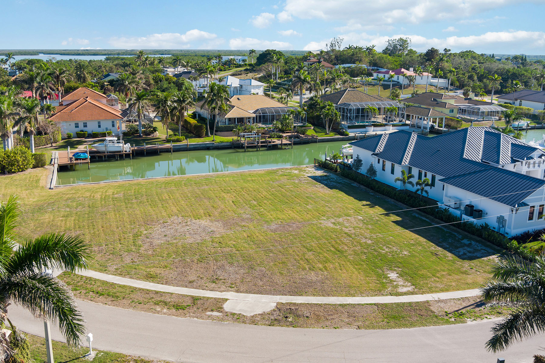 931 E Inlet Drive