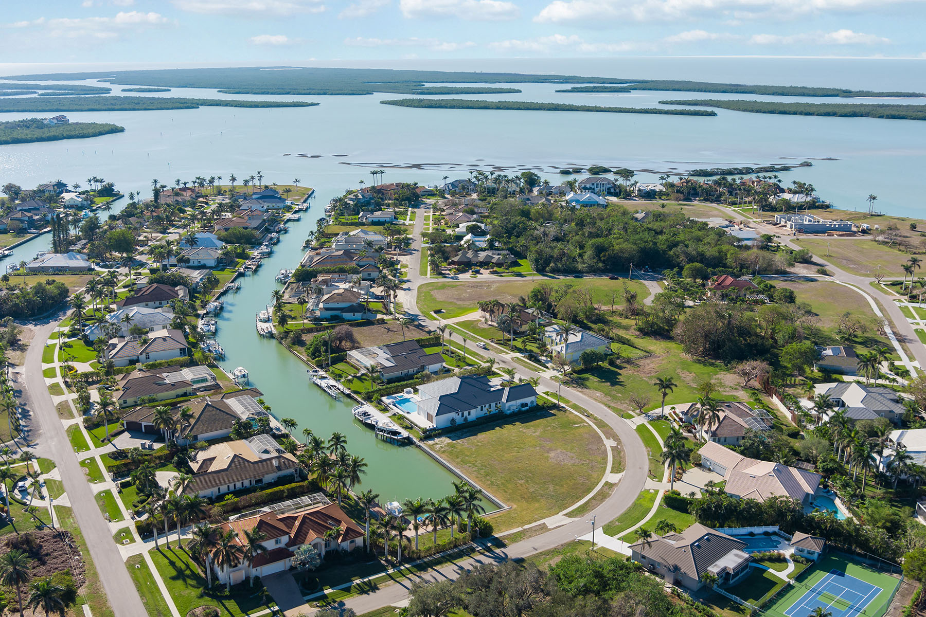 931 E Inlet Drive