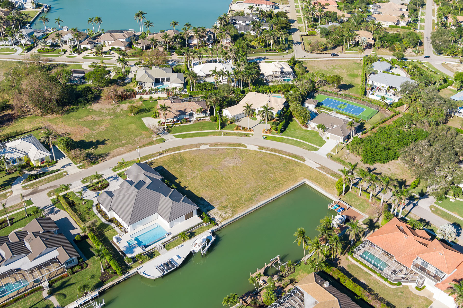 931 E Inlet Drive