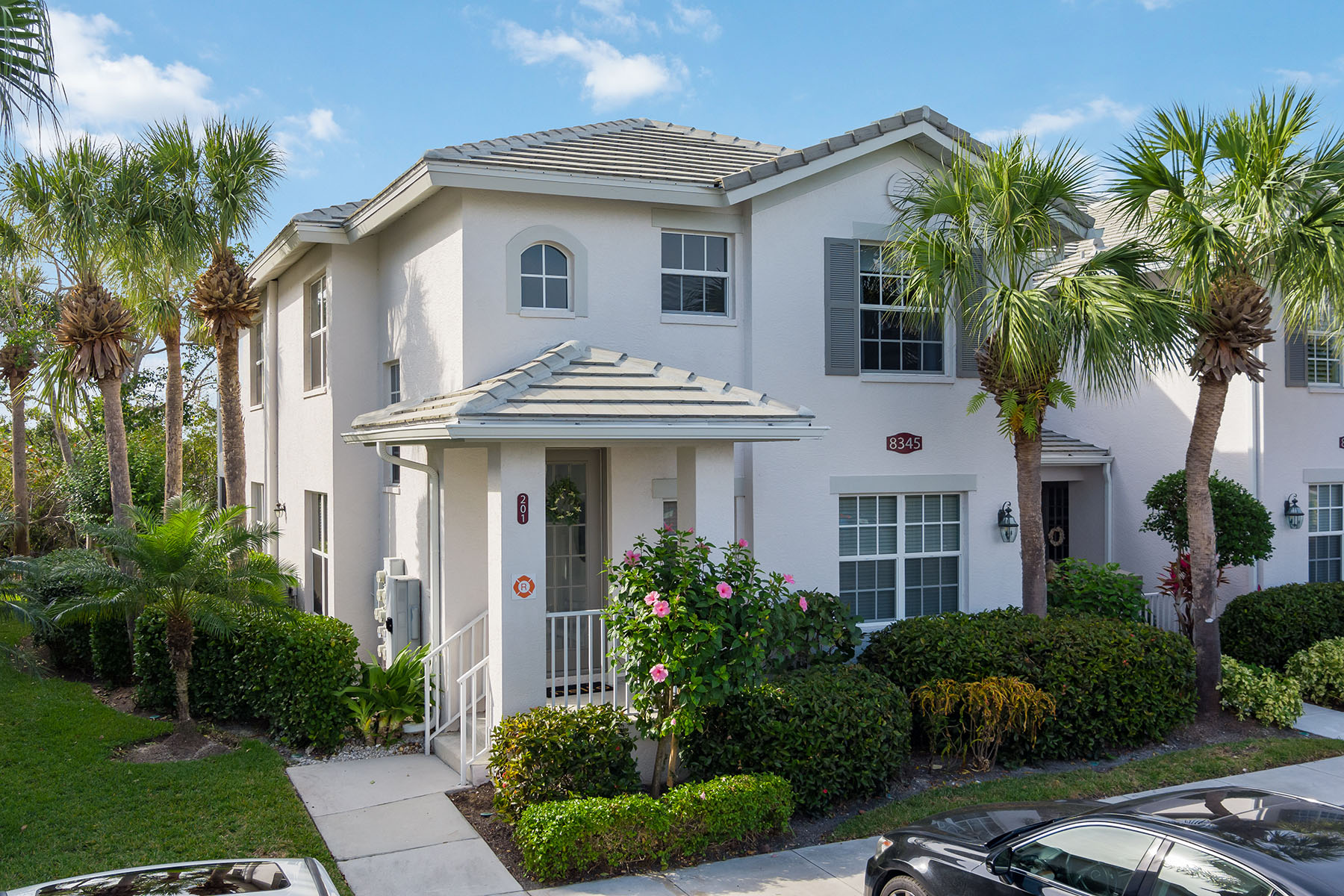 8345 Whisper Trace Way , 201