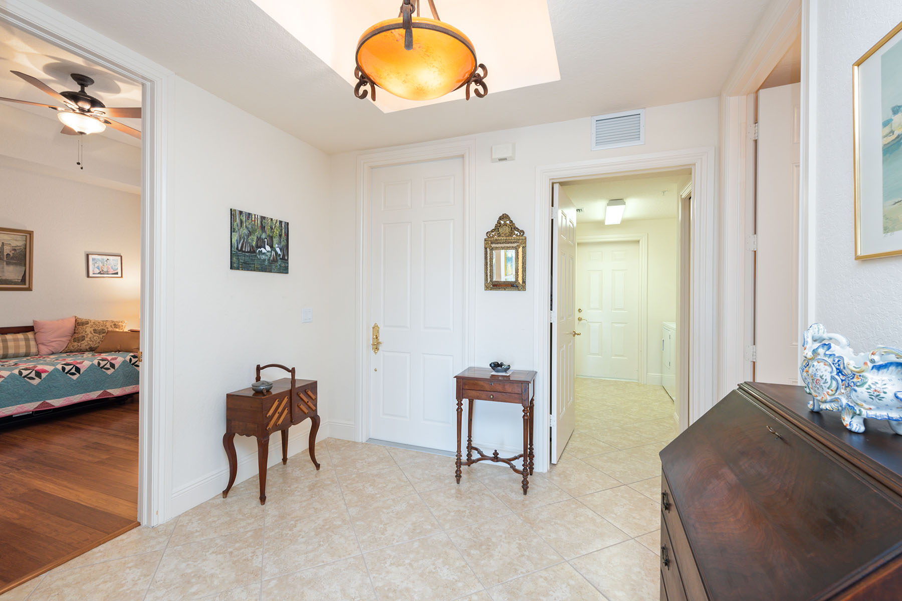 9221 Museo Circle , 102