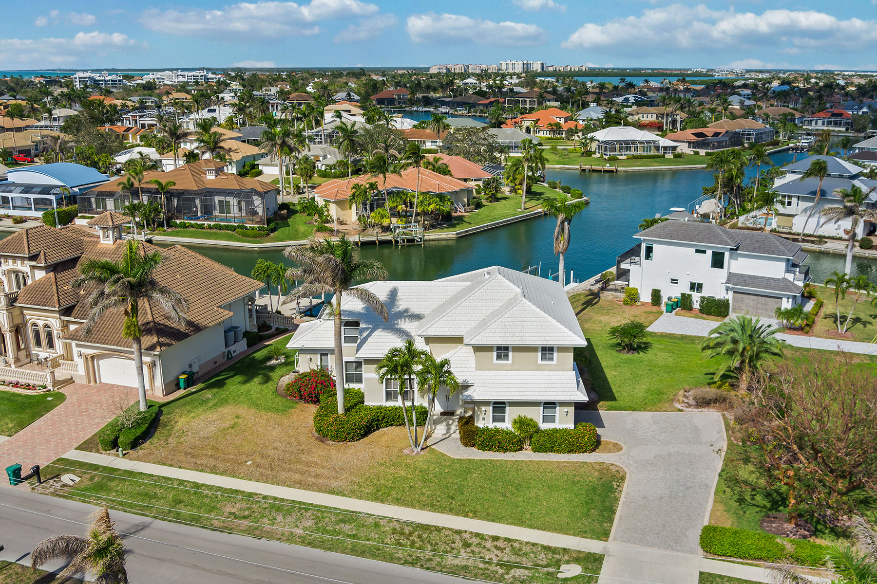 501 Spinnaker Drive