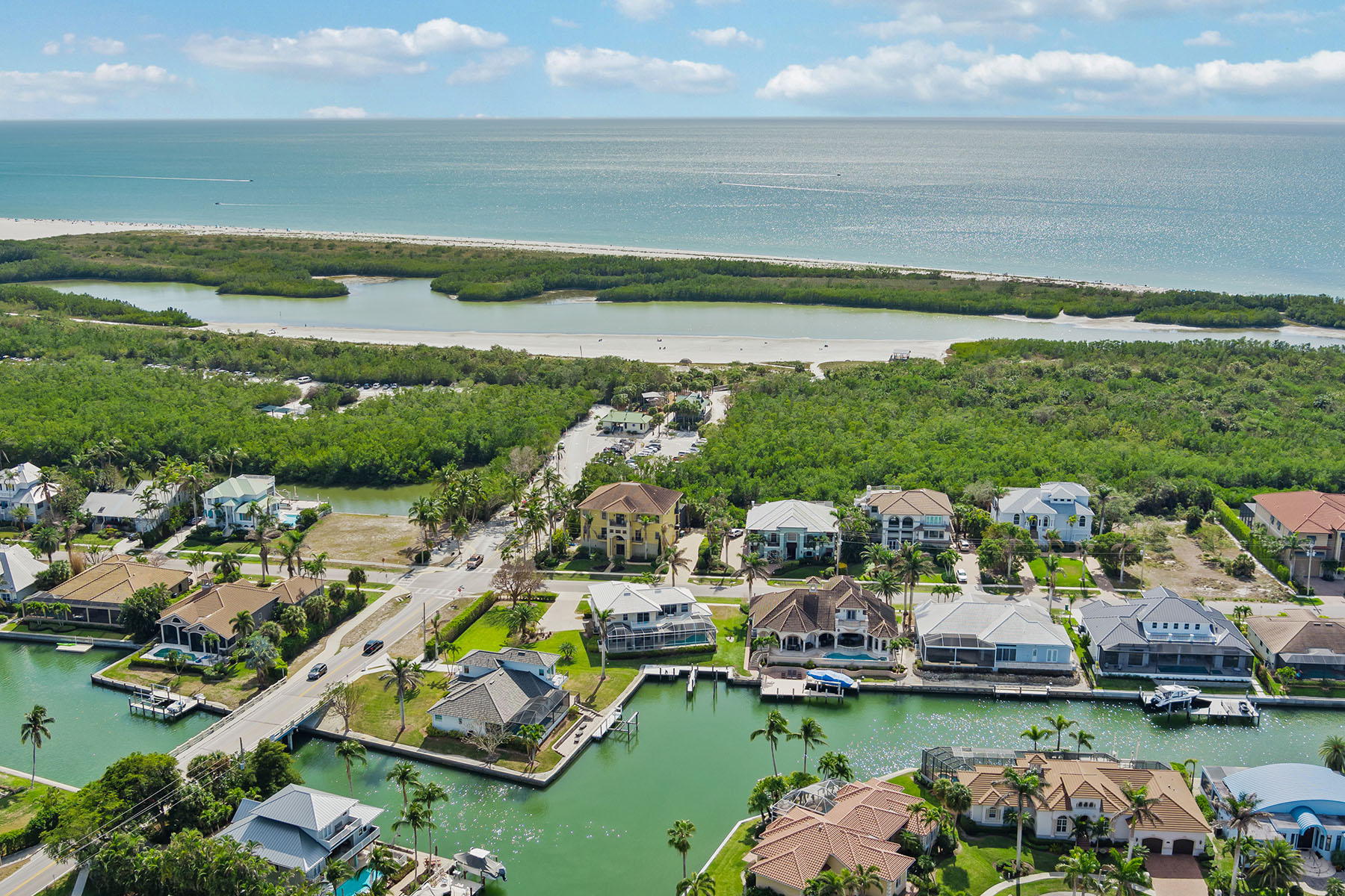 501 Spinnaker Drive
