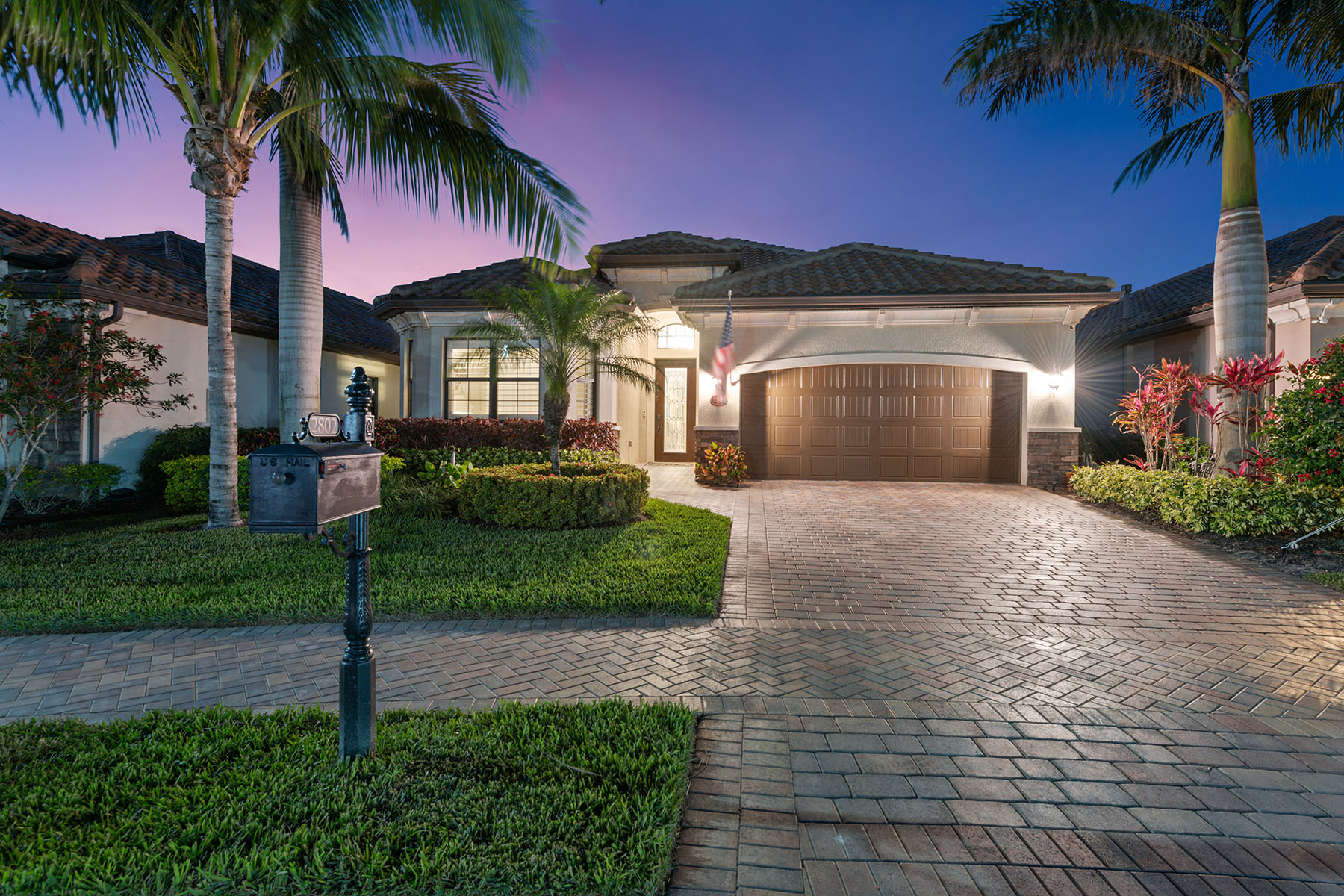 2802 Aviamar Circle