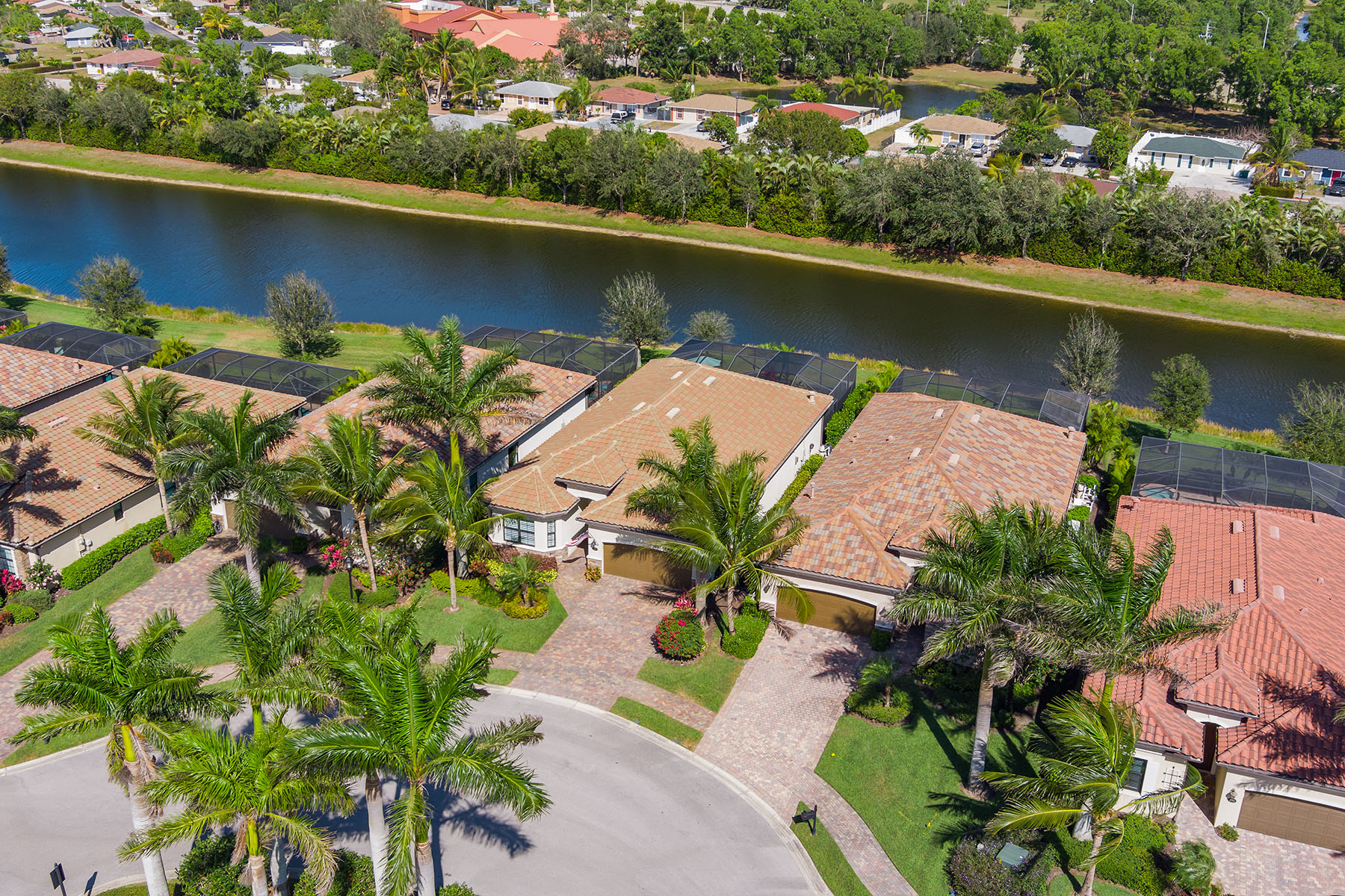 2802 Aviamar Circle
