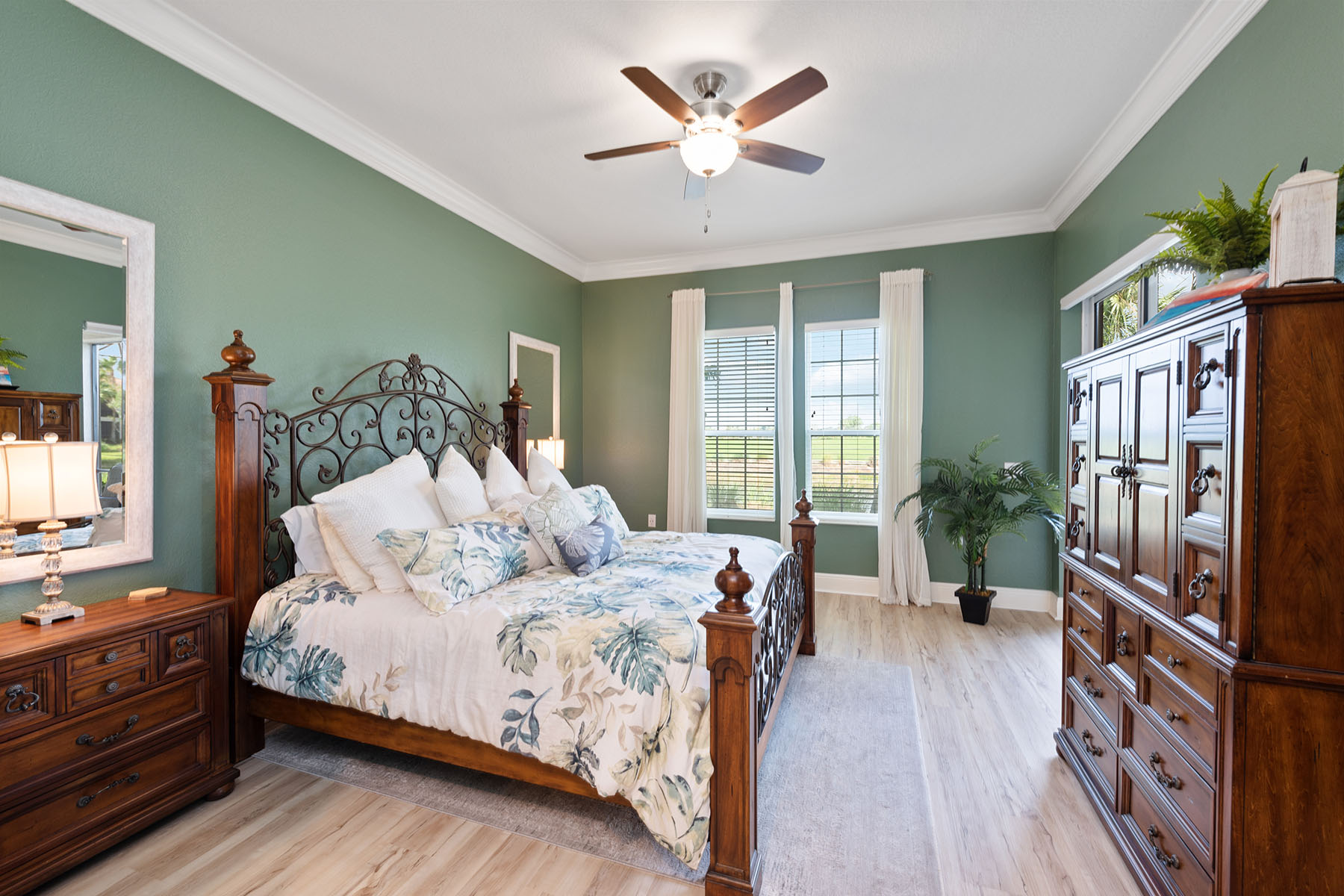 3301 Club Center Boulevard , 102