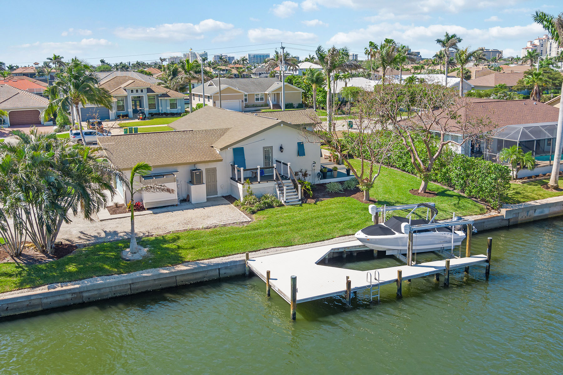 10 S Seas Court