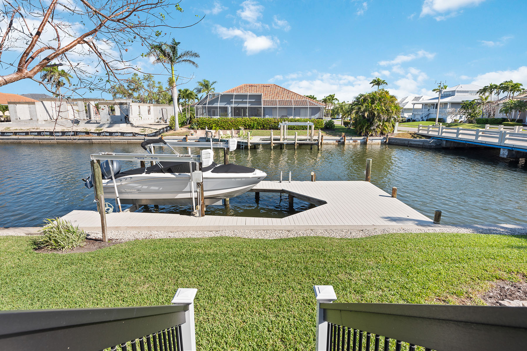 10 S Seas Court