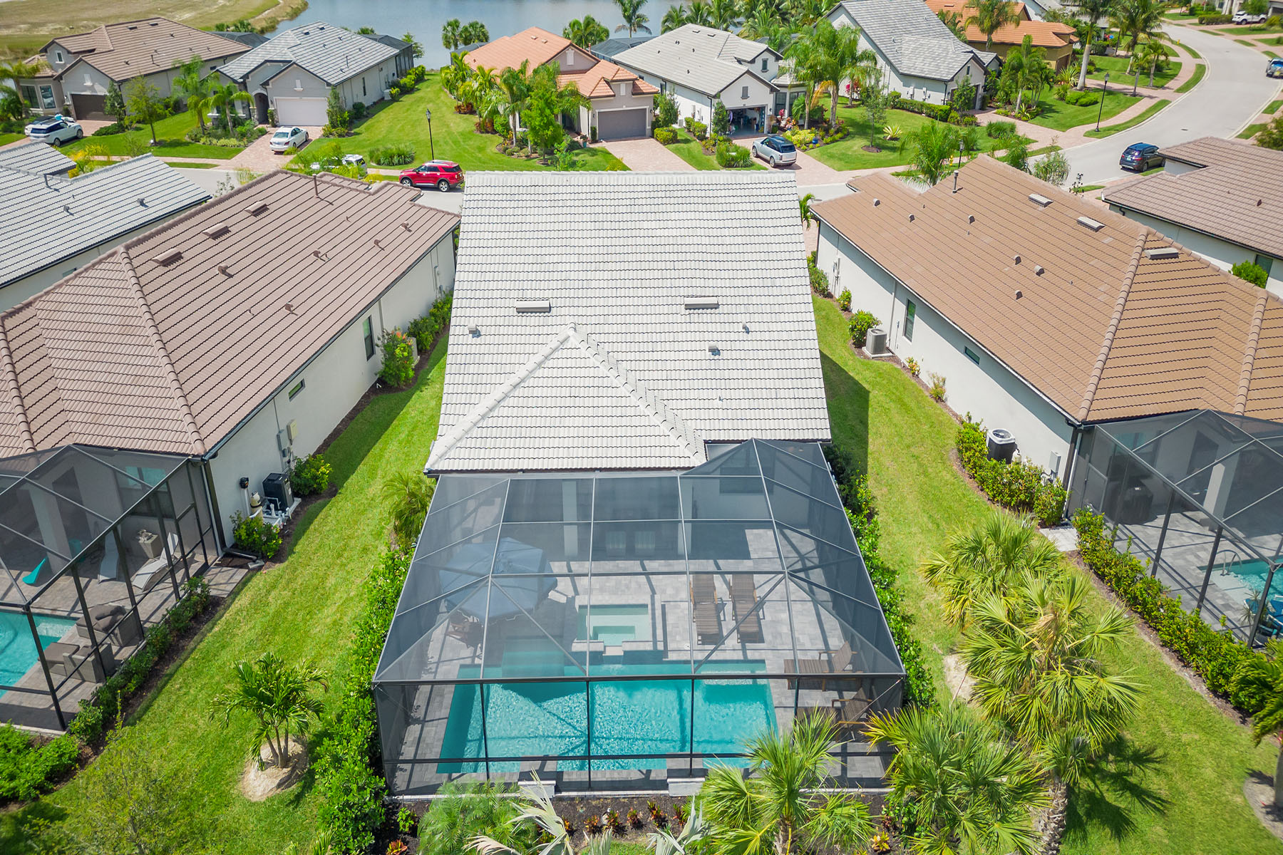 2714 Aviamar Circle