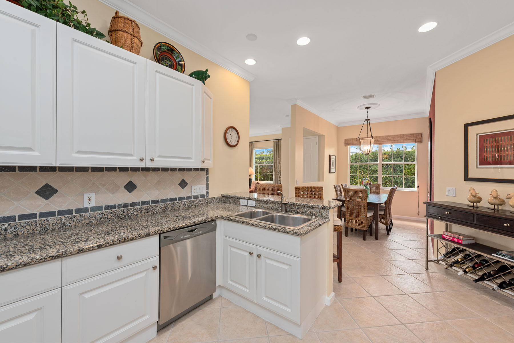 4586 Cardinal Cove Lane