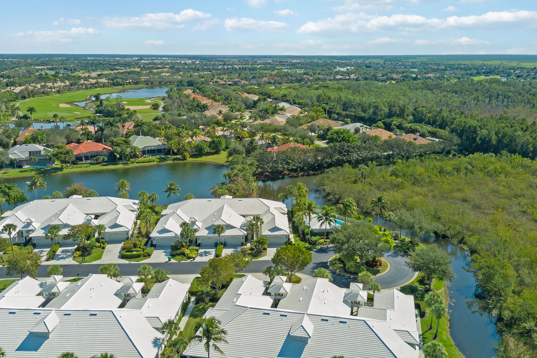 4586 Cardinal Cove Lane