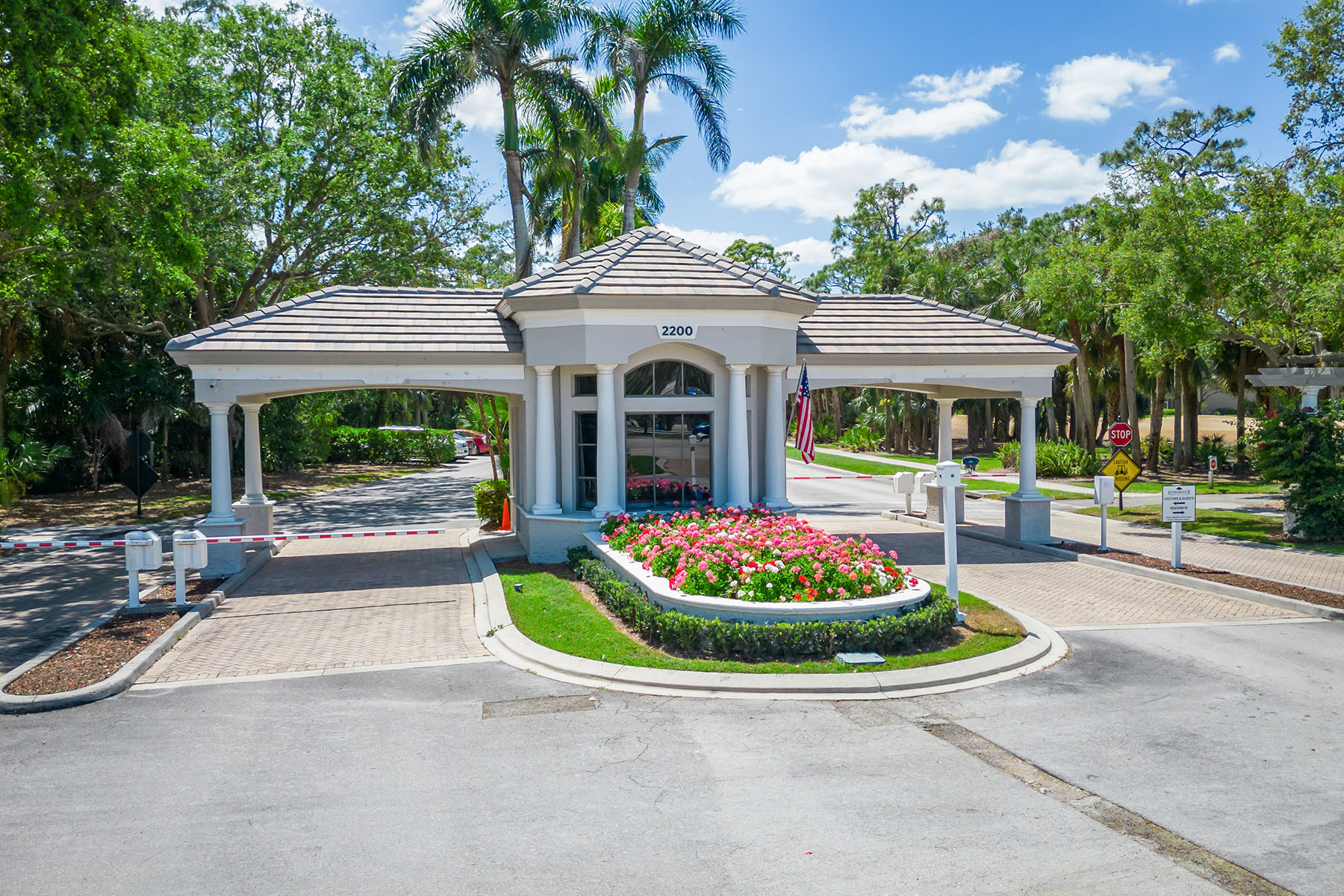 1950 Willow Bend Circle , 103