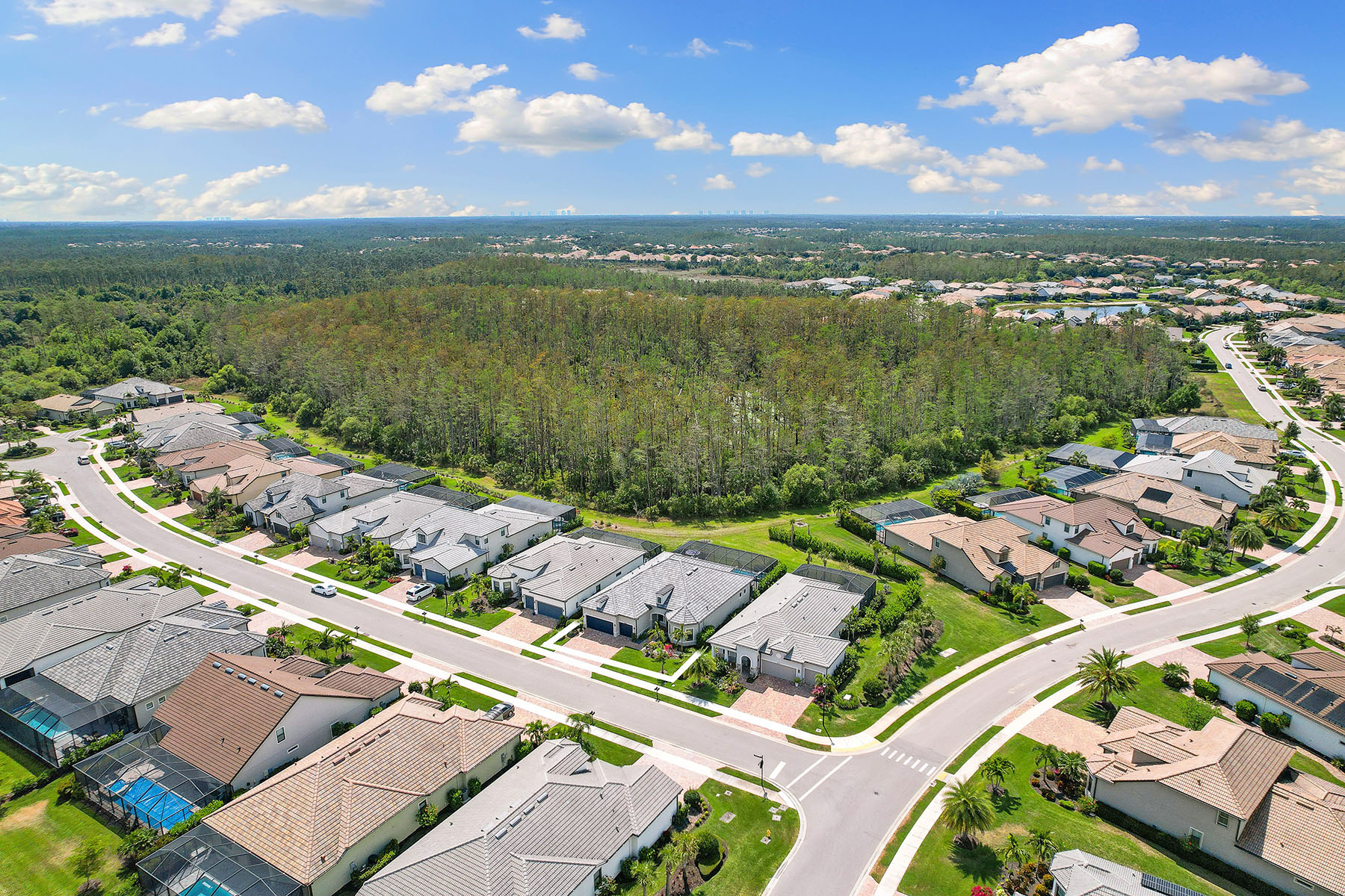 9014 Cascada Way , 202