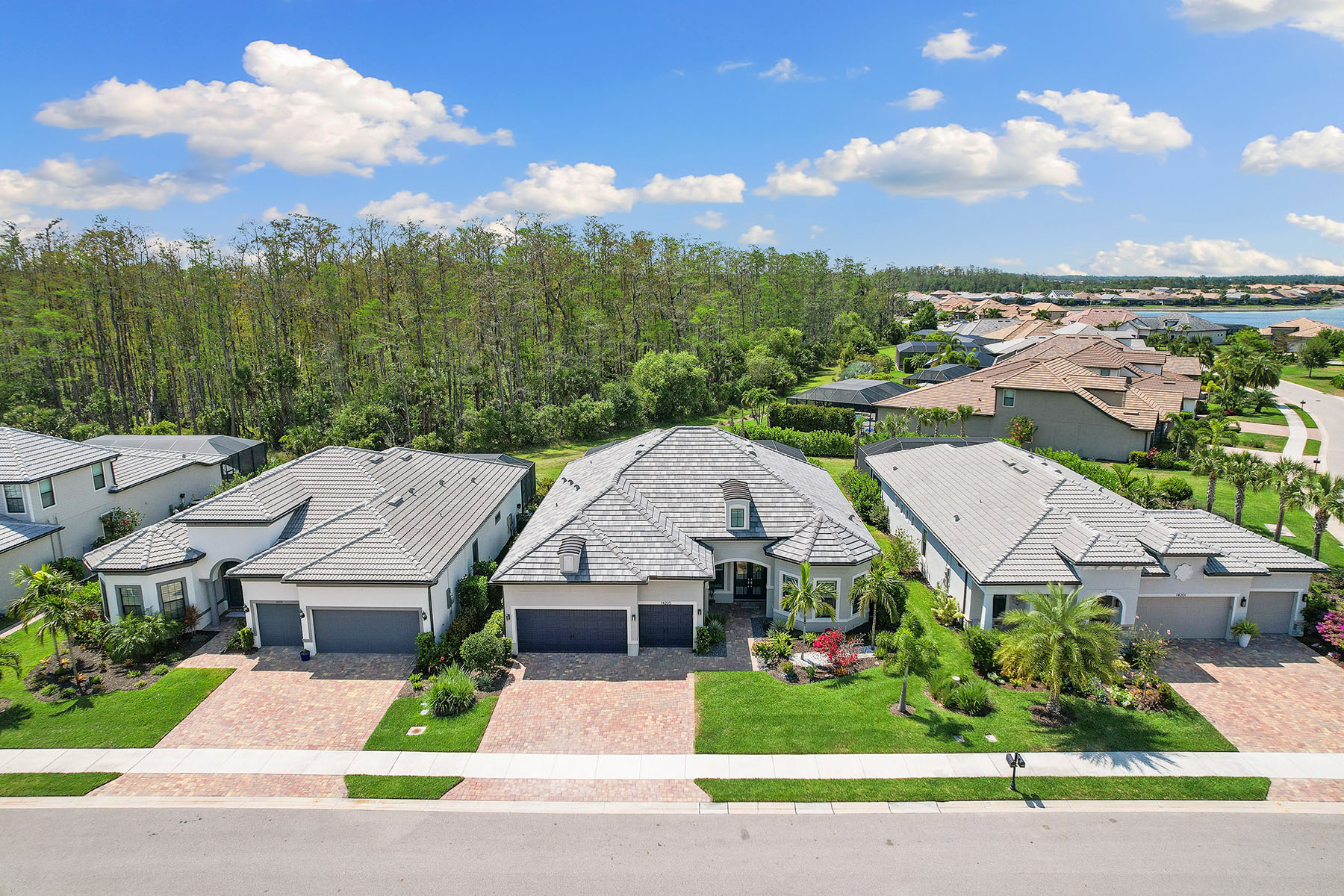 9014 Cascada Way , 202