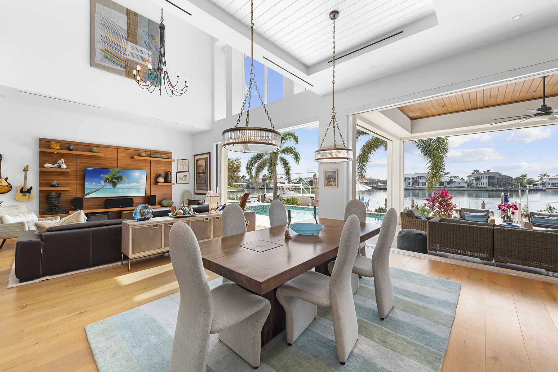 585 Goldcoast Court