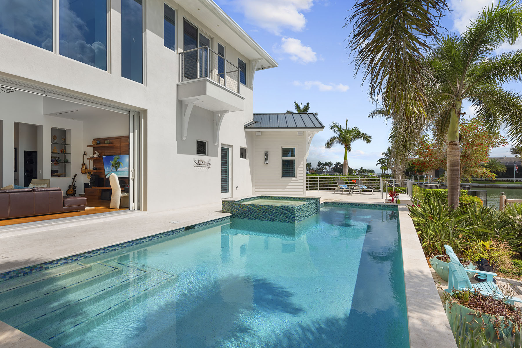 585 Goldcoast Court