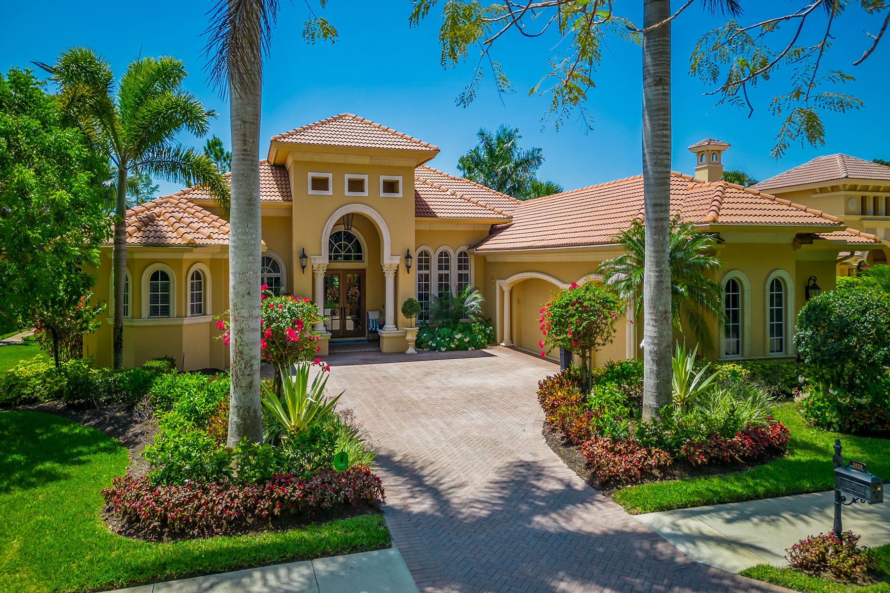 3828 Mahogany Bend Drive