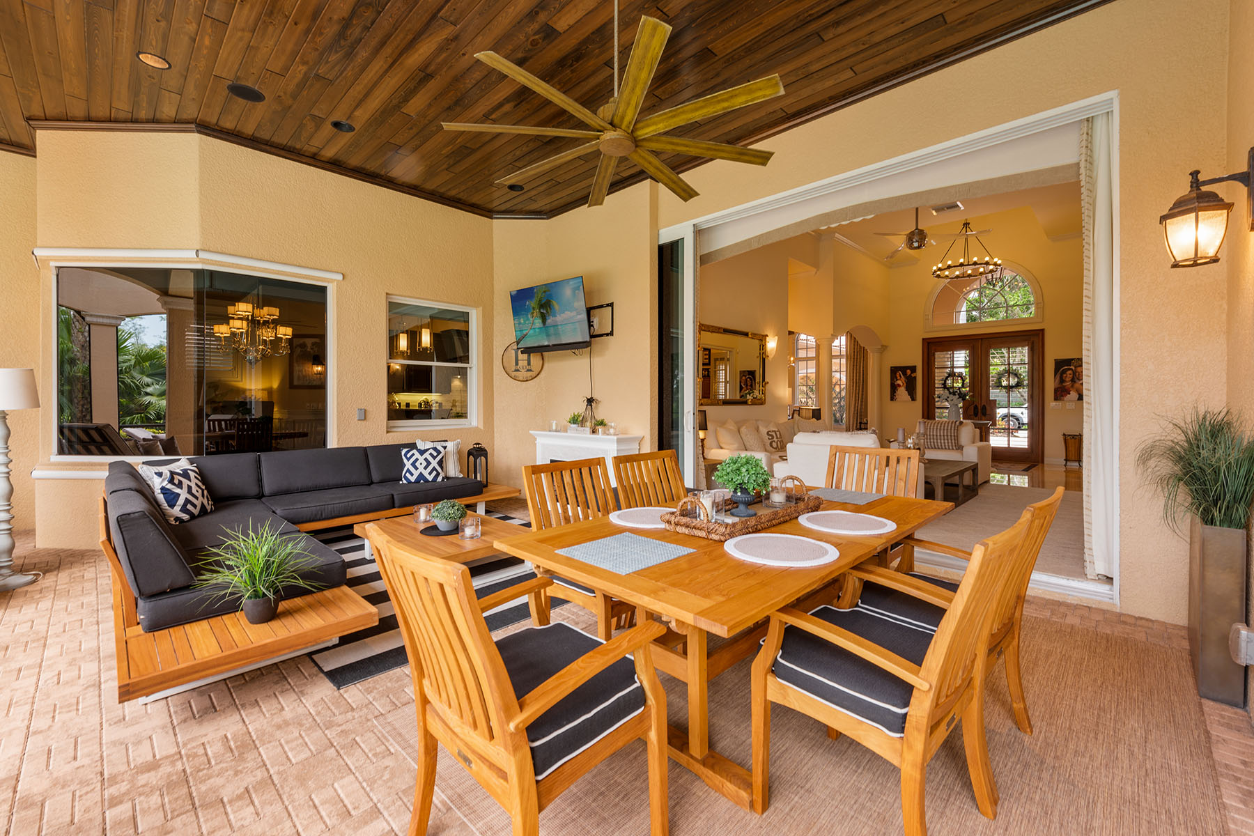 3828 Mahogany Bend Drive