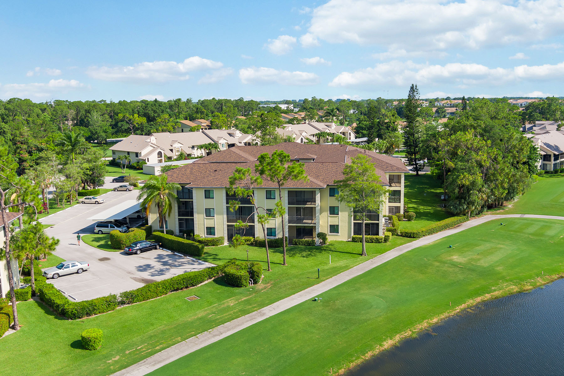 219 Fox Glen Drive , 1202