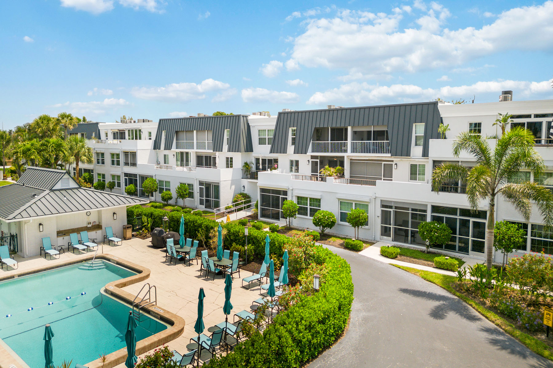 4200 Belair Lane , 208