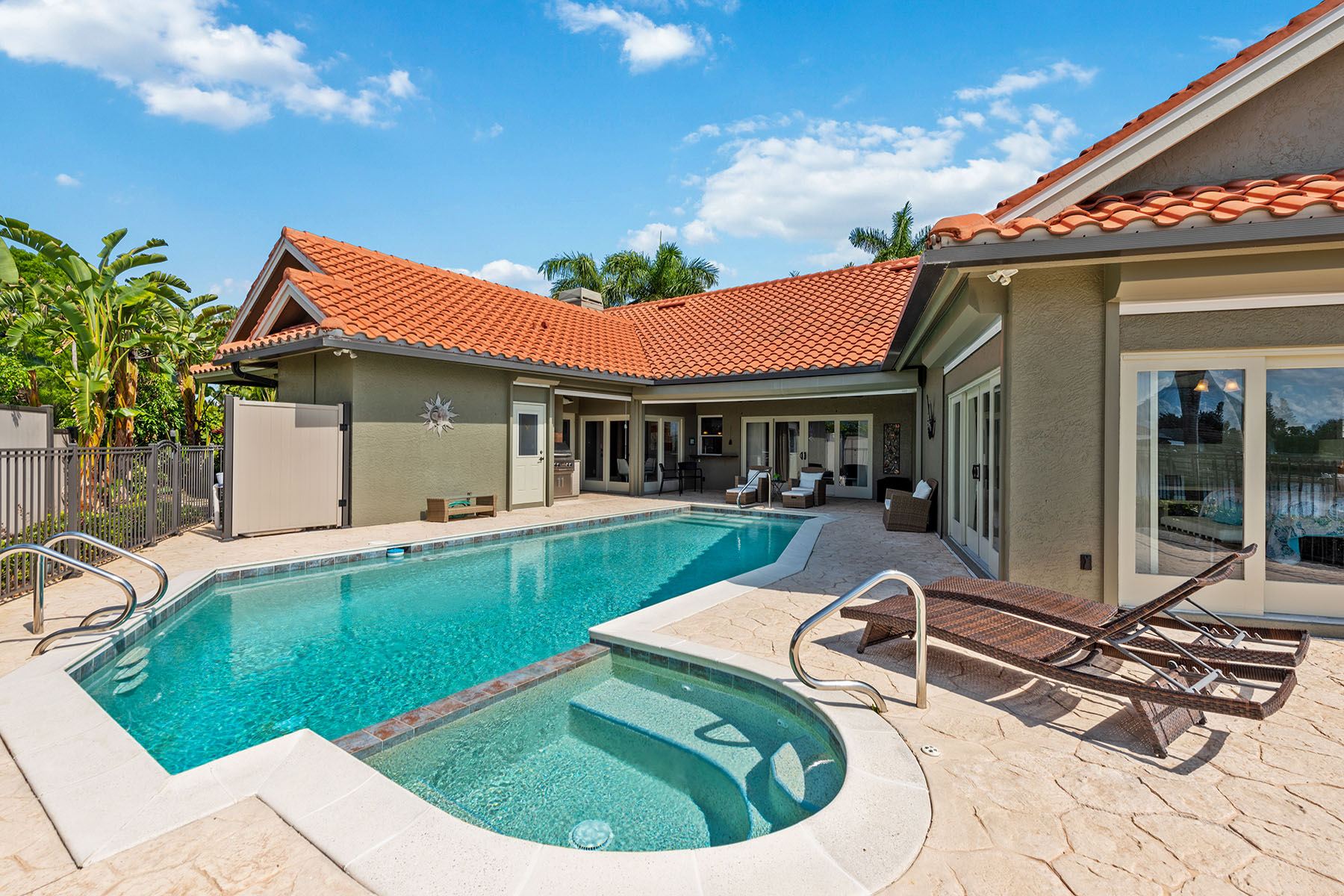 123 Newport Drive