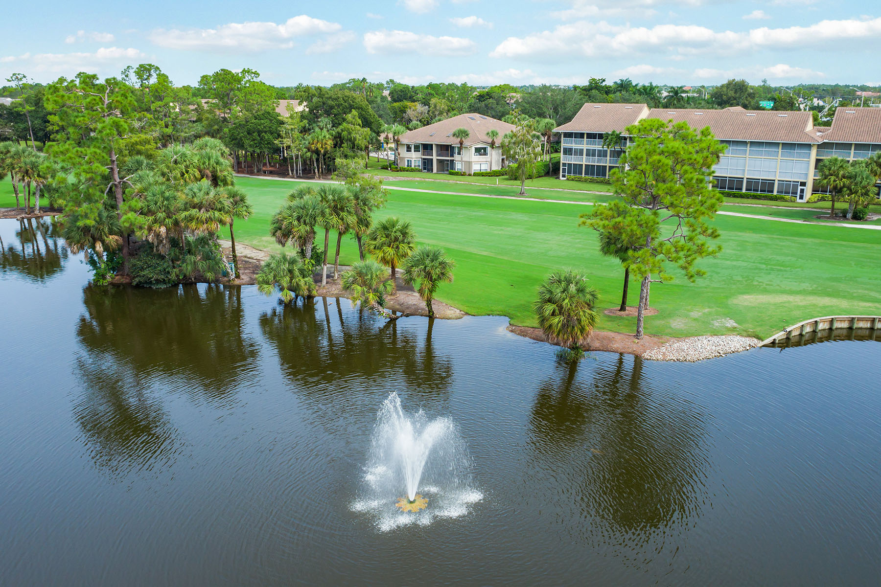 792 Eagle Creek Drive , 204