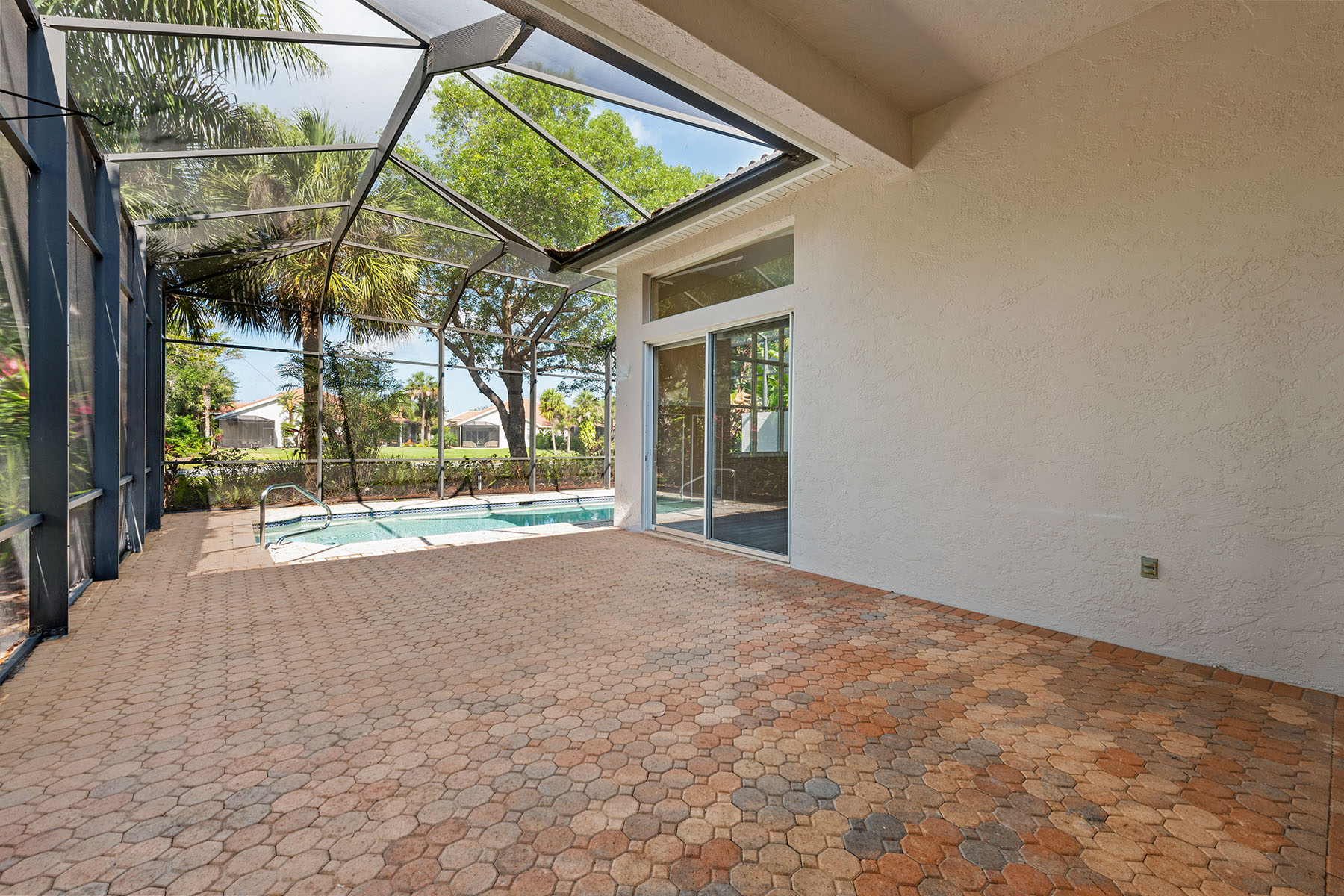 8525 Pepper Tree Way