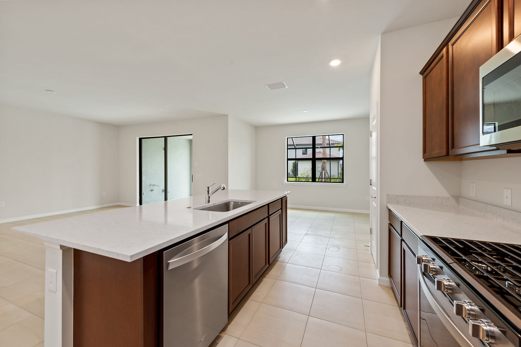 2117 Yellowfin Circle