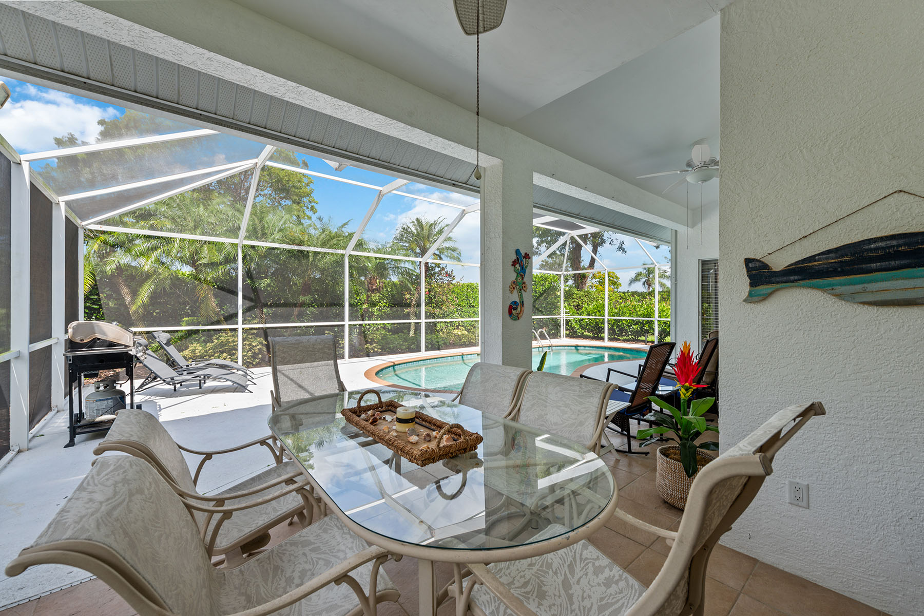 7157 Falcons Glen Boulevard