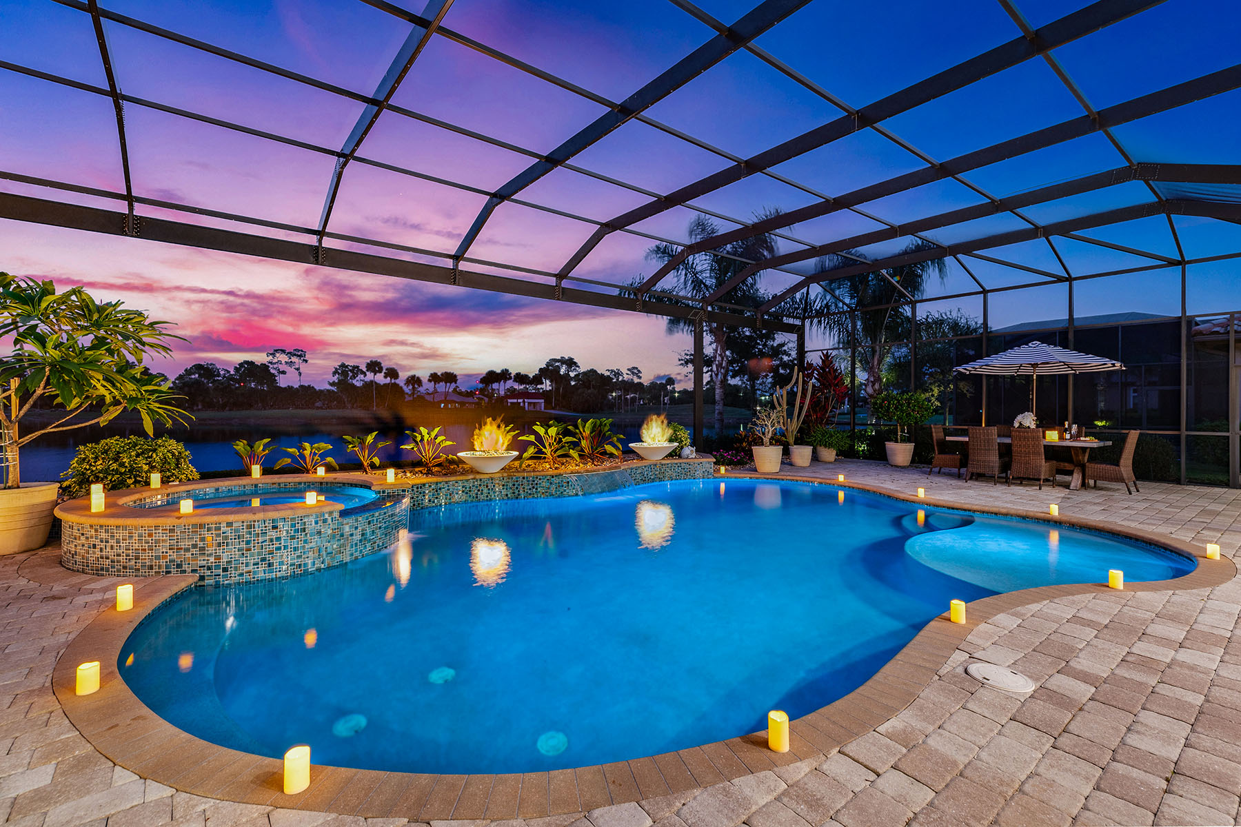 6589 Costa Circle
