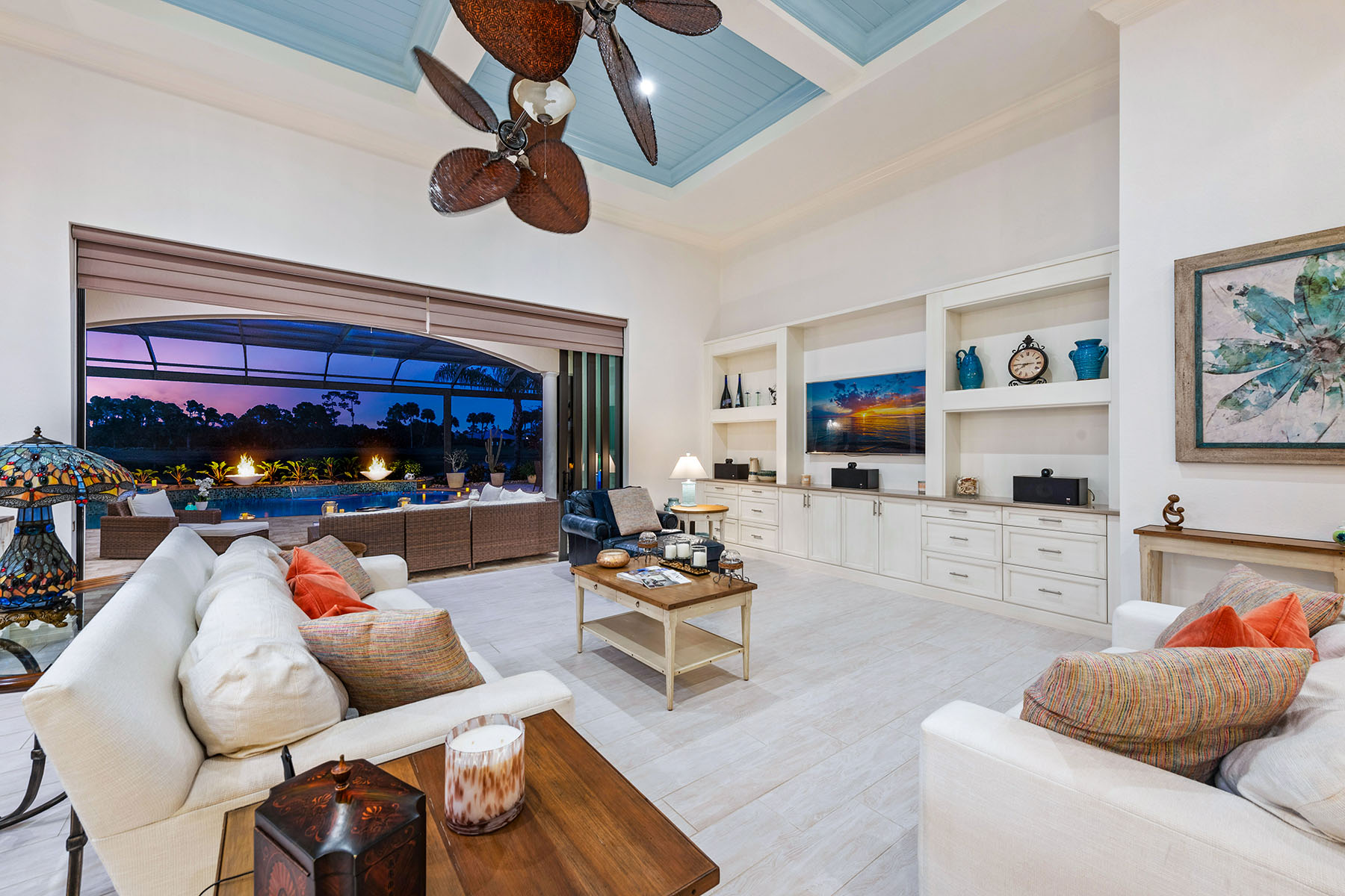 6589 Costa Circle